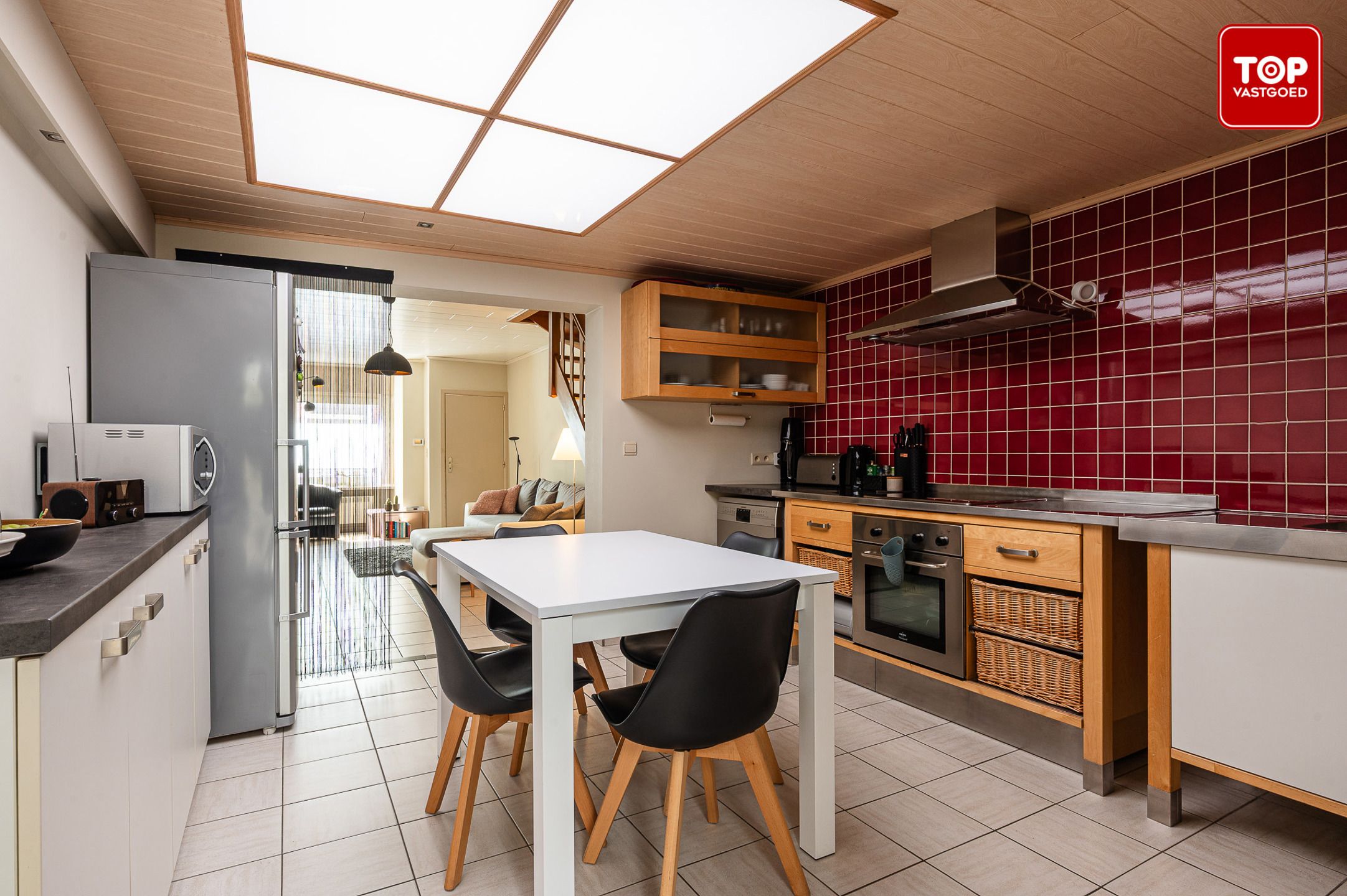 Instapklare woning met 2 slaapkamers en ruime koer in hartje Gentbrugge. foto 7