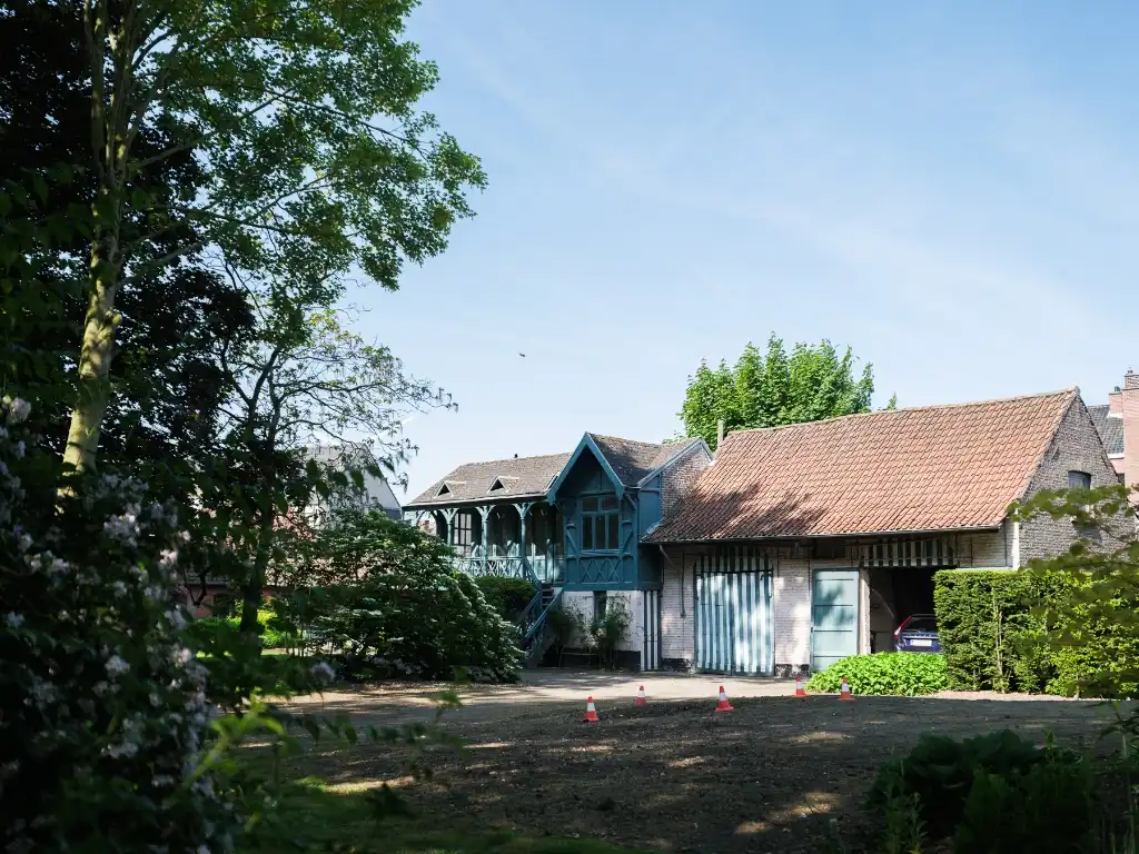 Bijzonder ruime en karaktervolle herenwoning met prachtige parktuin van ca. 6.800 m² in Oostakker foto 11