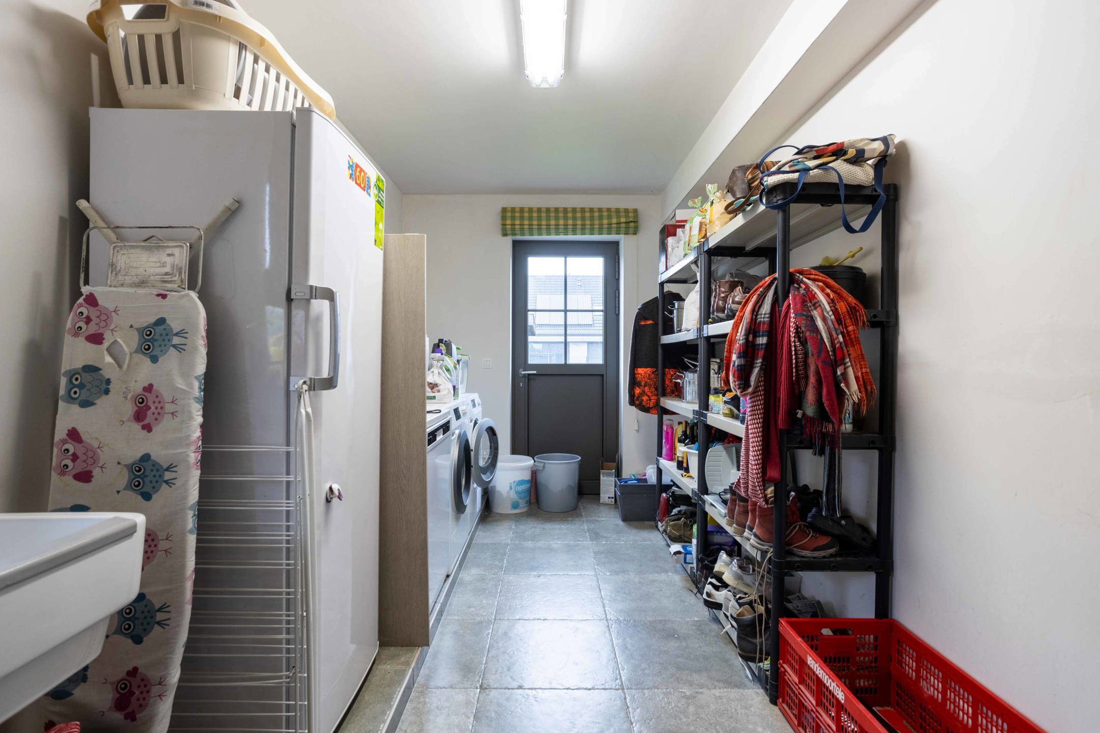 Rustig gelegen, recente villa met garage, oprit en tuin! foto 18