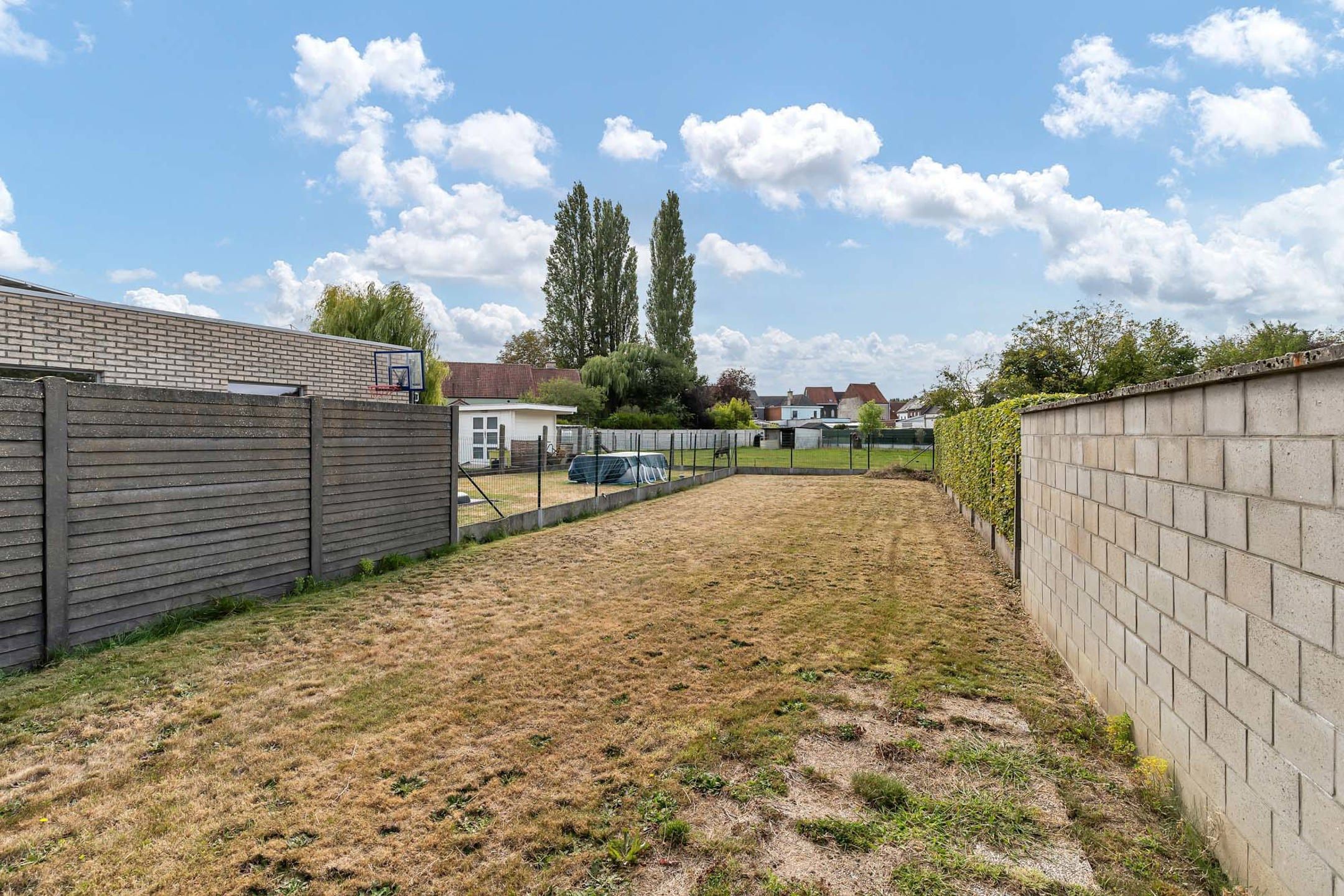 Rustig gelegen bouwgrond nabij centrum foto 5