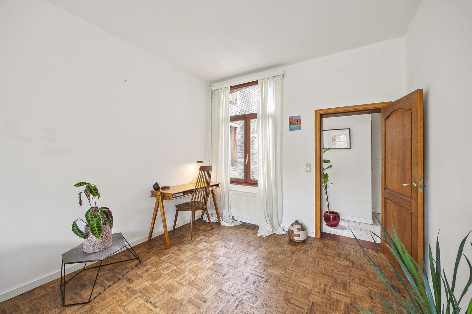Instapklare en lumineuze herenwoning boordevol charme met aangename stadstuin in de Groenenhoek te Berchem- tot 5 slaapkamers foto 23