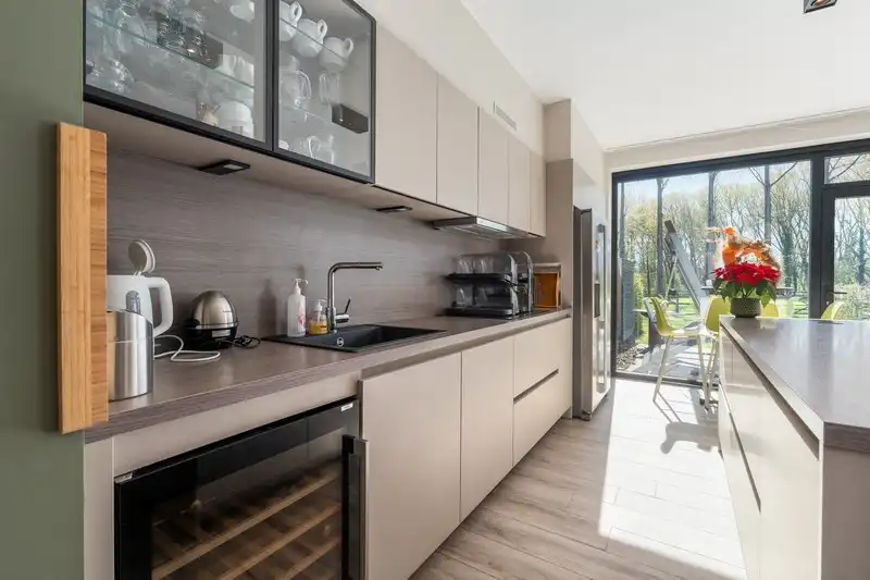 Moderne villa met hippisch complex op 15.856m²  foto 10