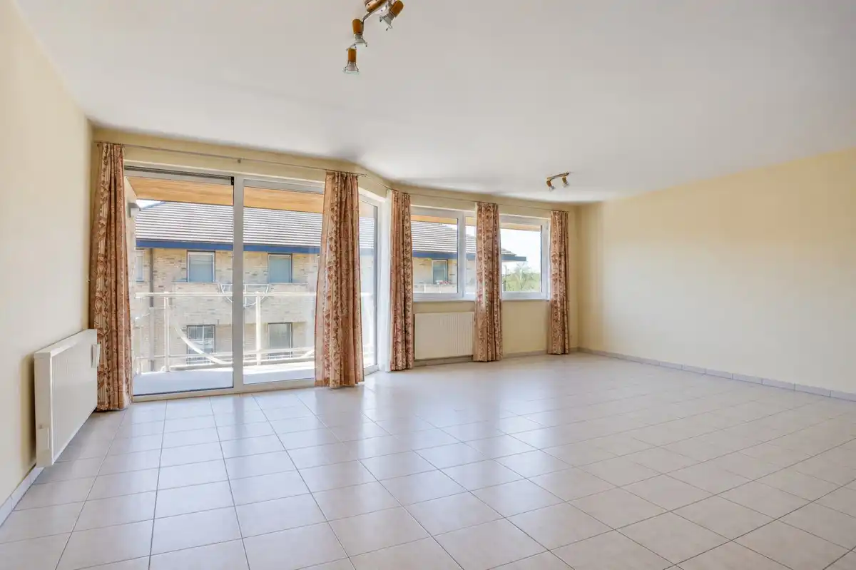 Appartement met 4 slpk en 2bdk! foto 2