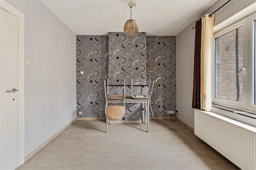 Te renoveren woning voor gemengd gebruik in landelijke omgeving foto 7