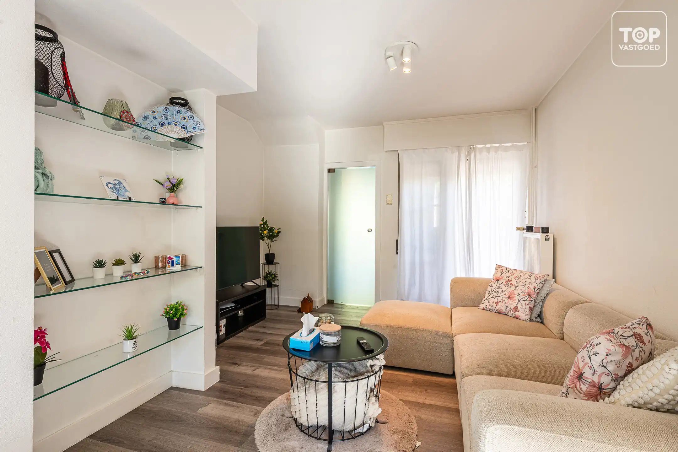 Charmante, instapklare woning in hartje Vinderhoute foto 9