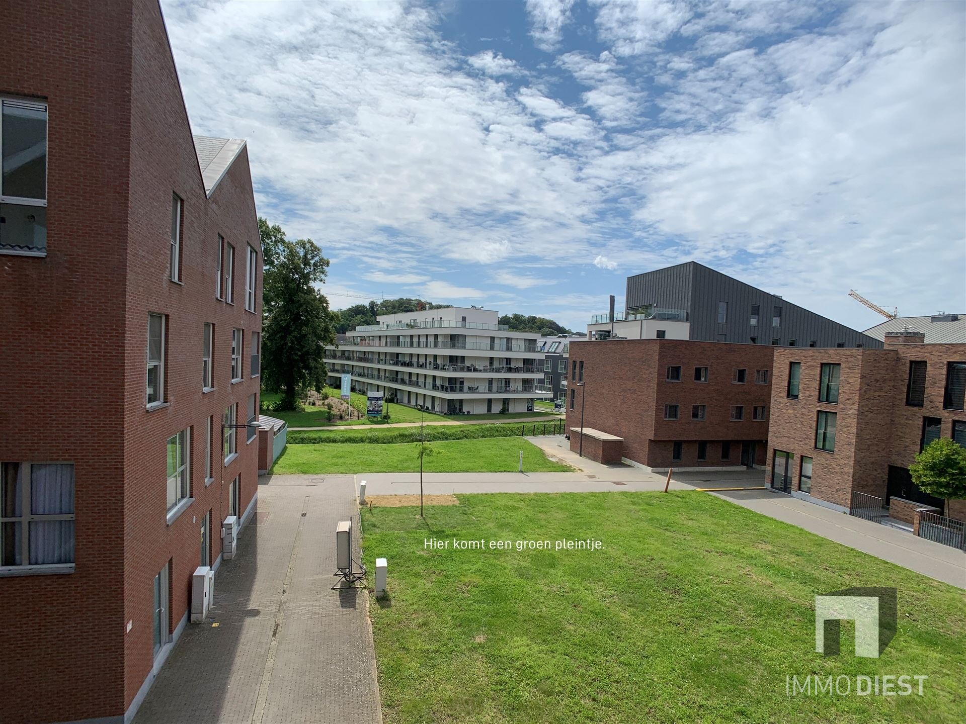 Appartement 2de verdiep met terras foto 18