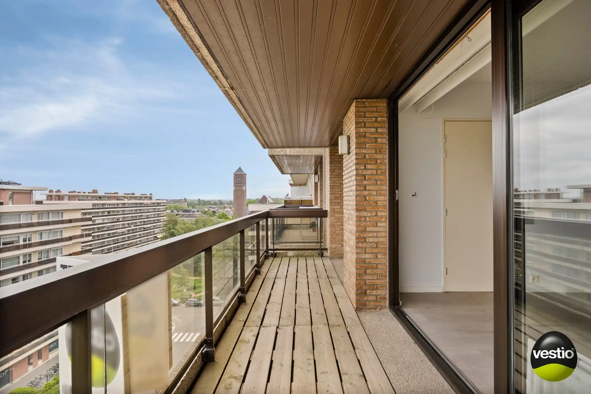 Ruim appartement met twee terrassen op centrale en rustige ligging in Hasselt foto 6