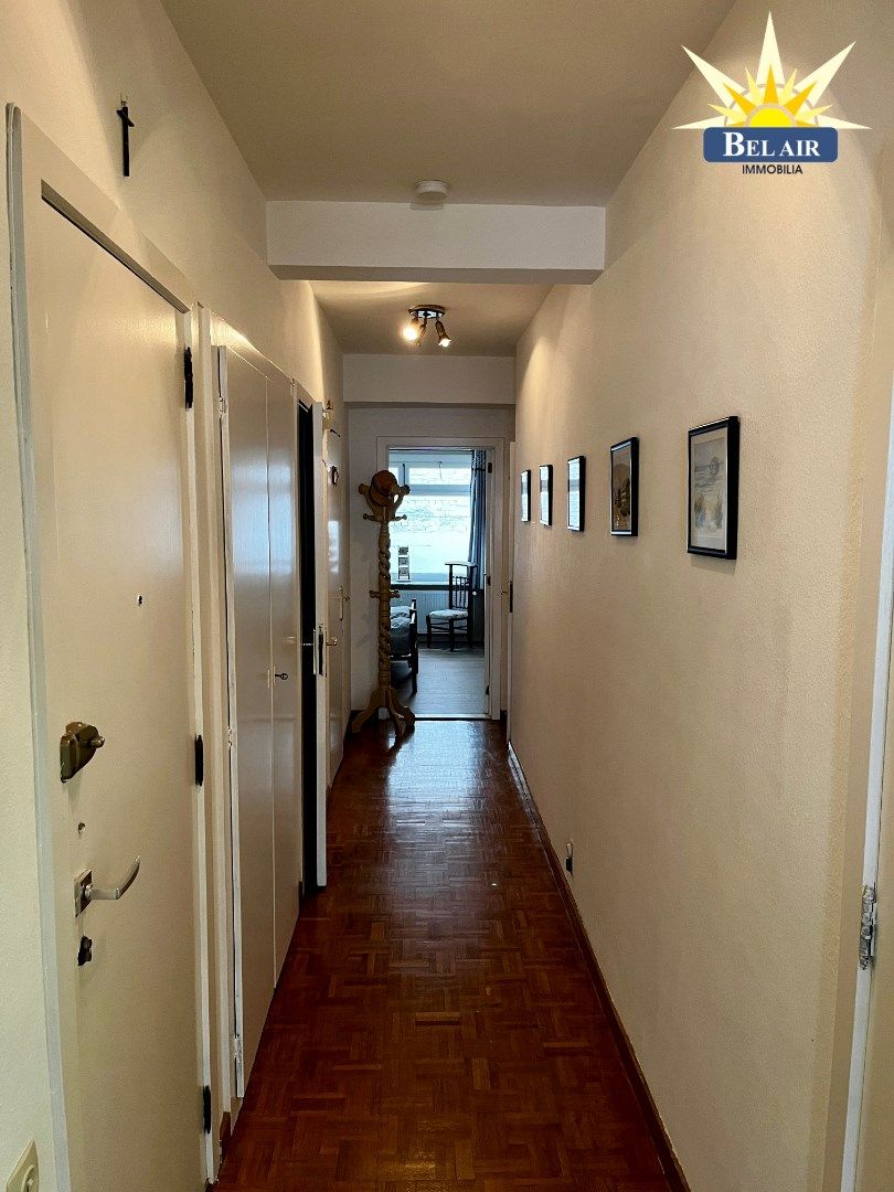 Appartement met 2 slaapkamers. Gesloten garagebox mogelijk in de buurt ! foto 7