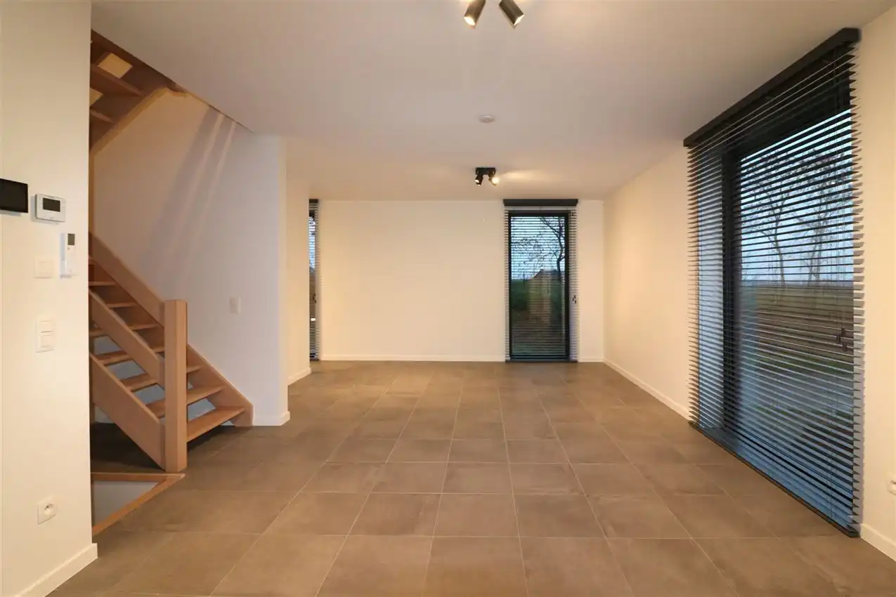 Nieuwbouw, energiezuinig, prachtige omgeving, garage foto 9