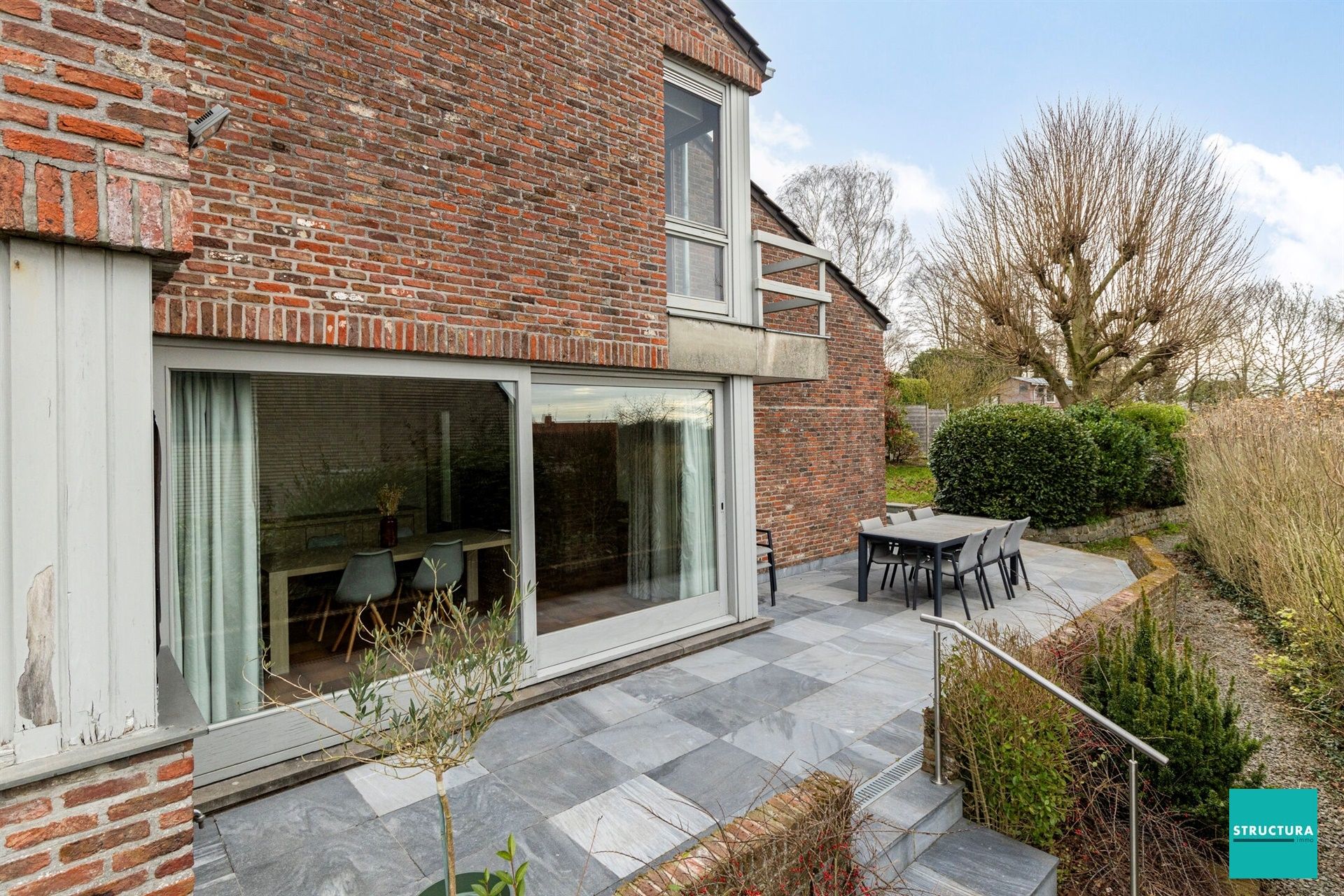 Woning op toplocatie met achterliggend groen foto 23