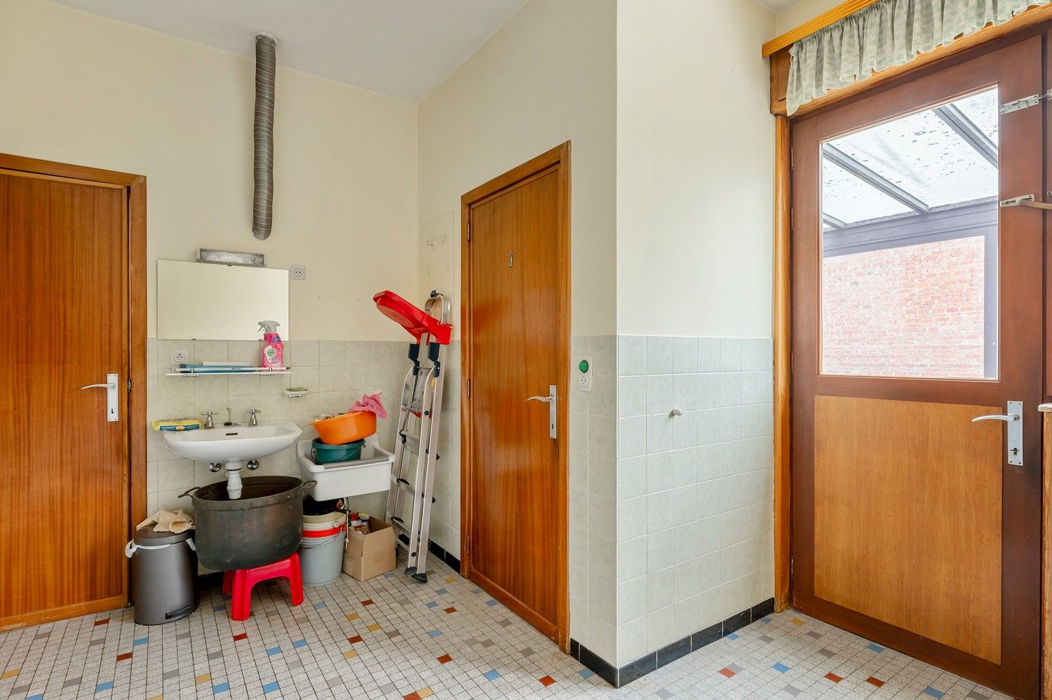 Gesloten bebouwing 219m² met naastliggend bouwgrond 231m² foto 16