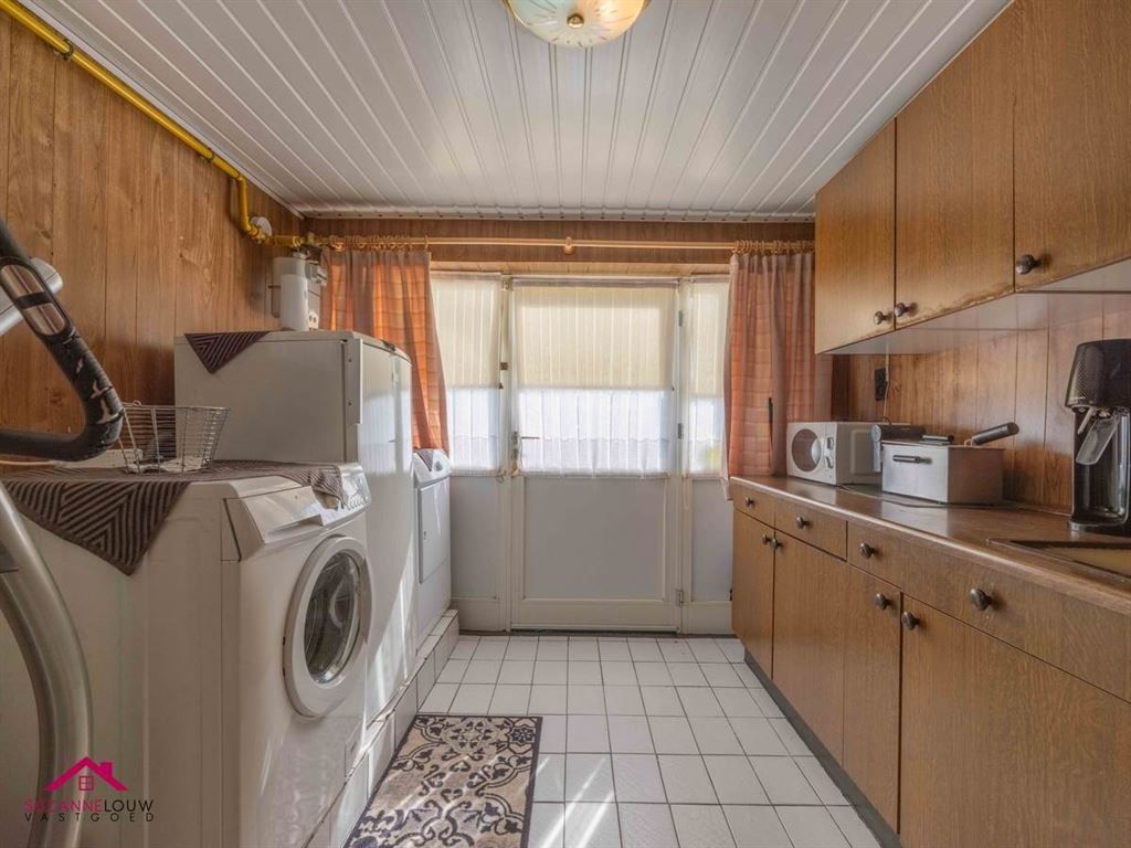 Goed onderhouden, half-vrijstaande gezinswoning foto 23
