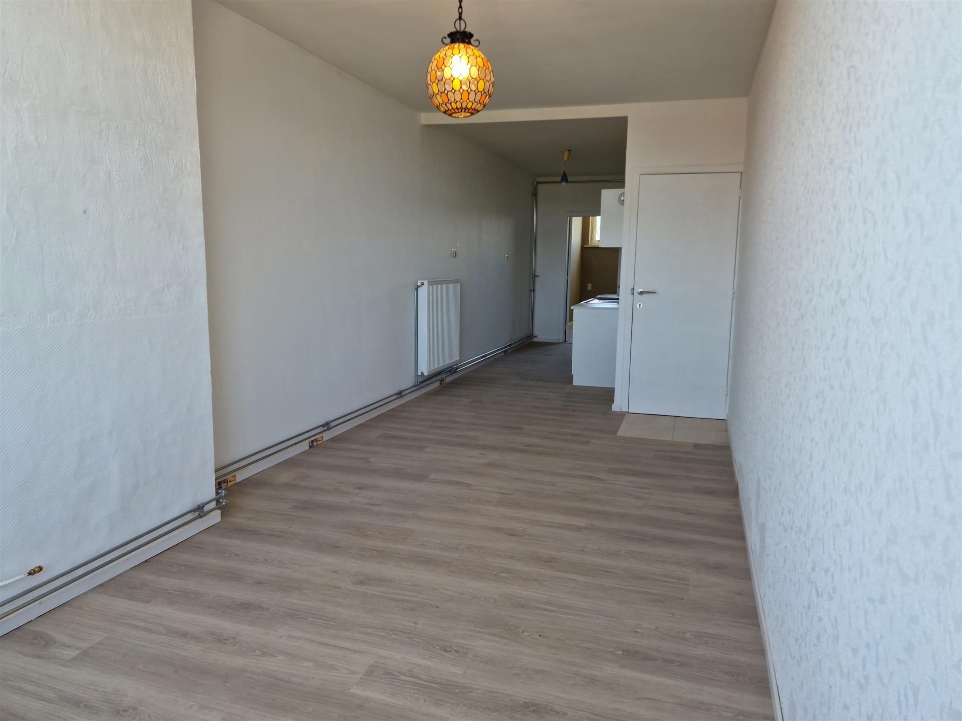 Studio met aparte slaapkamer op de 2e verdieping te Turnhout foto 3