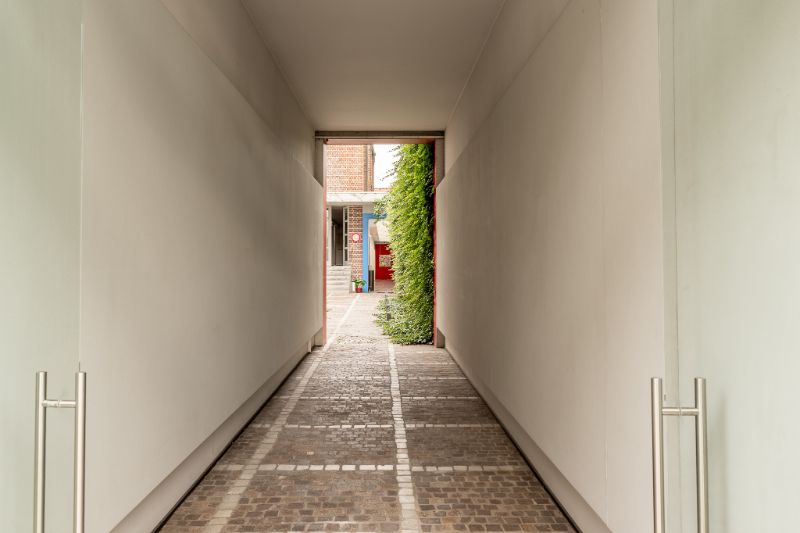 Karaktervol pand met woon- en werkfunctie in centrum Roeselare foto 15