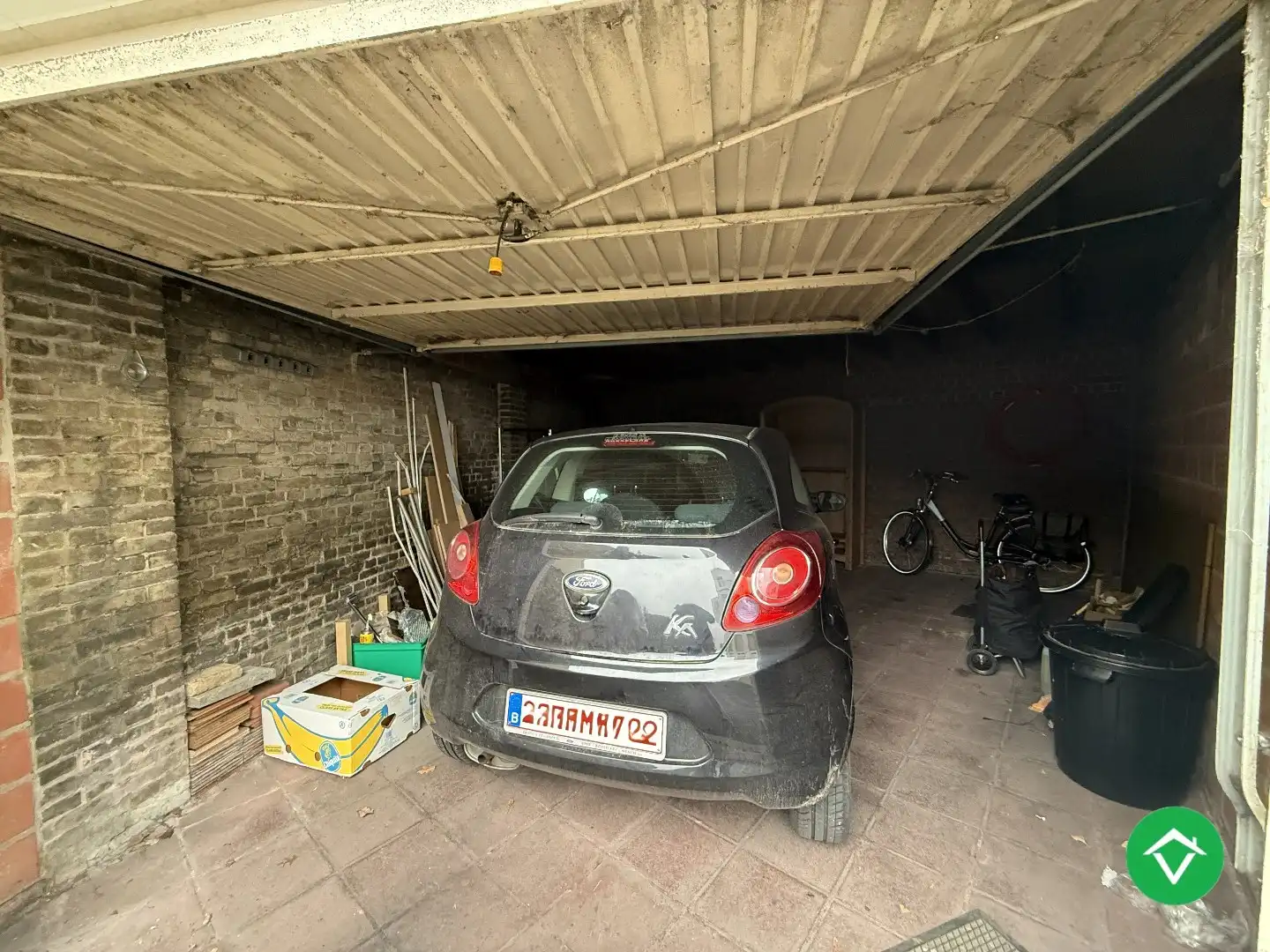 Instapklaar appartement met twee slaapkamers en garage te Roeselare foto 18