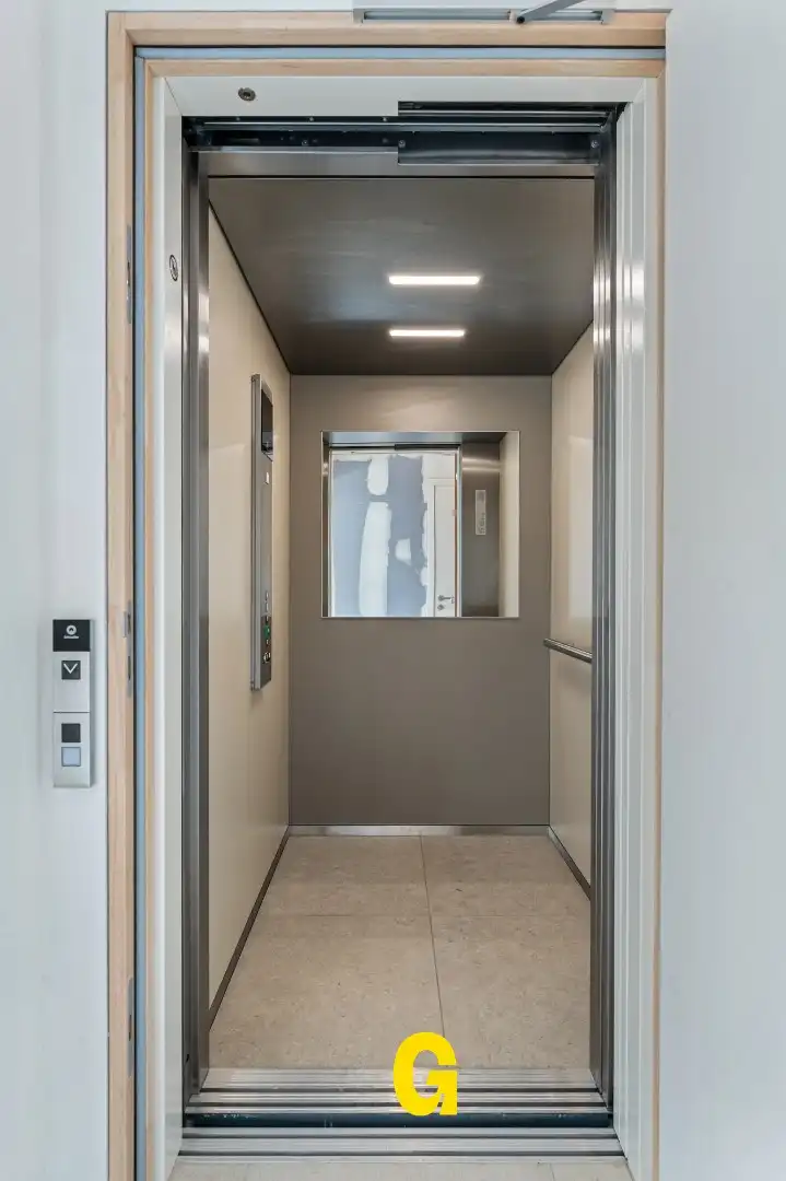 Luxueus energiezuinig penthouse appartement met ruim zonneterras met prachtig verzicht op het stadscentrum en achterliggend groen foto 3