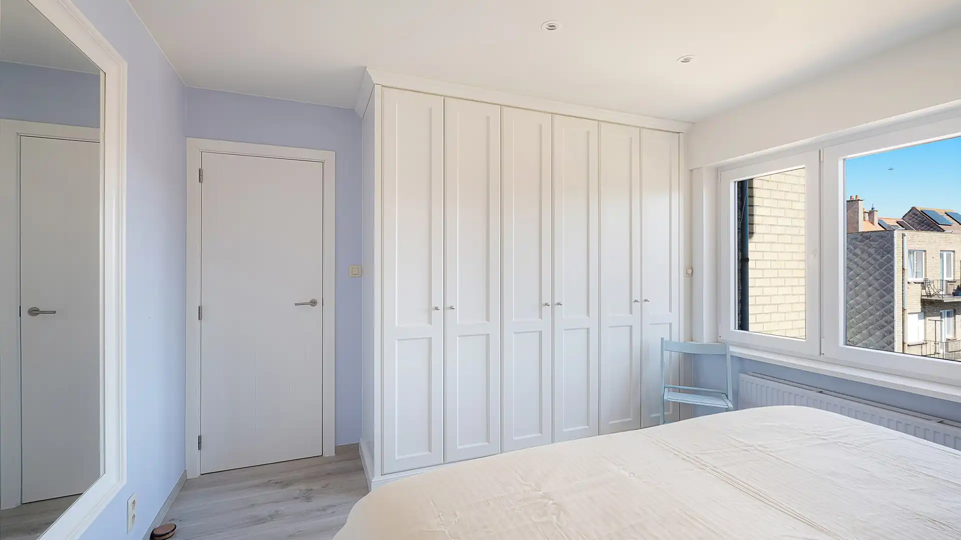 Ruime, stevige gezinswoning met 5 kamers en garage foto 13