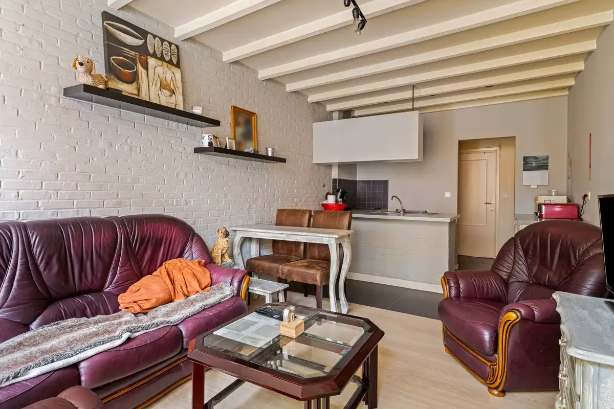 Gelijkvloers appartement met berging.  foto {{pictureIndex}}