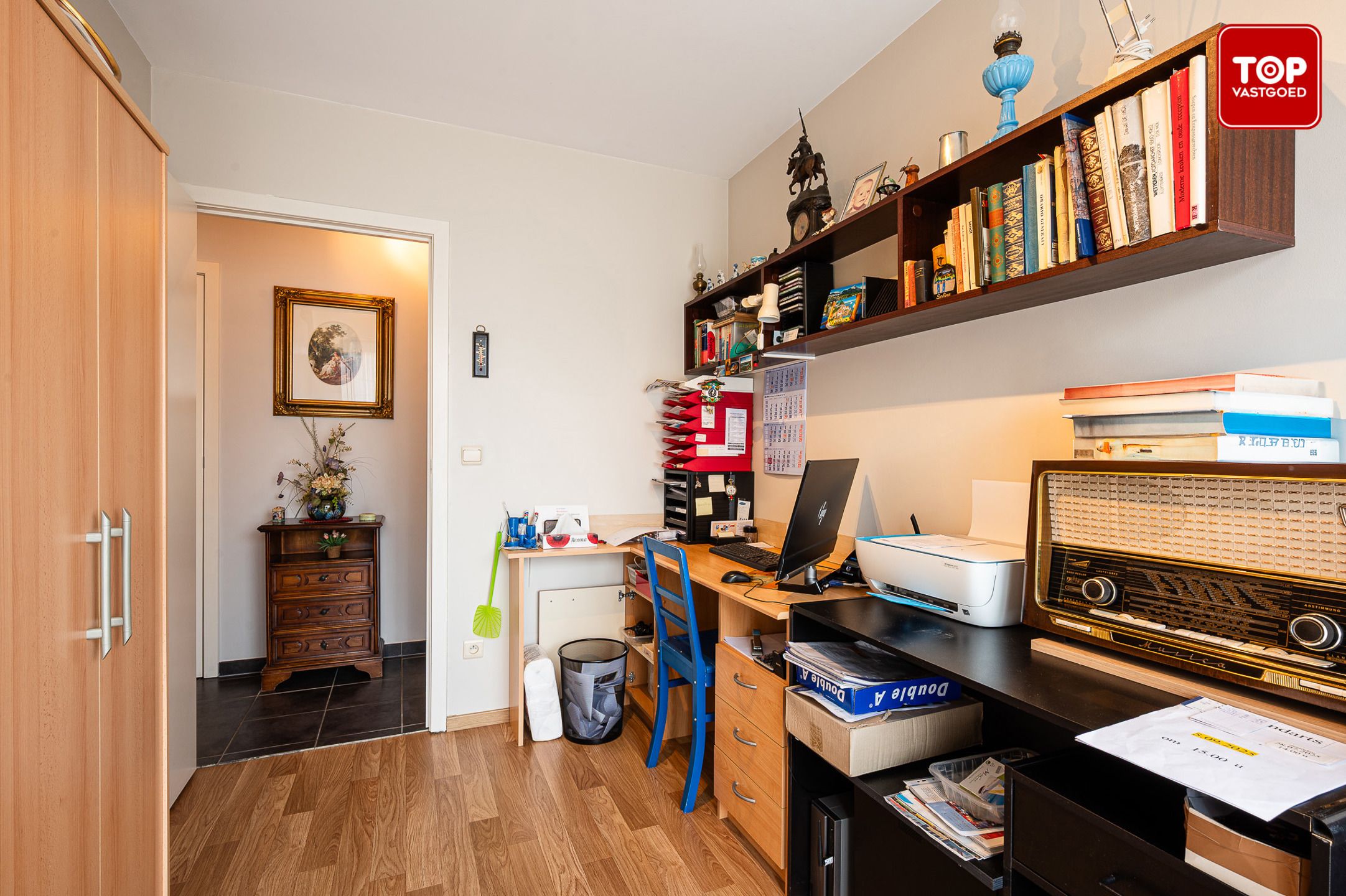 Instapklaar 2-slaapkamer appartement te Wondelgem. foto 8