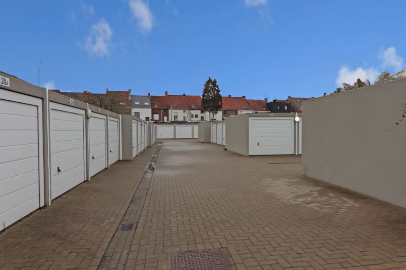 Garage te huur Hugo Verriestlaan 100 - 8500 Kortrijk