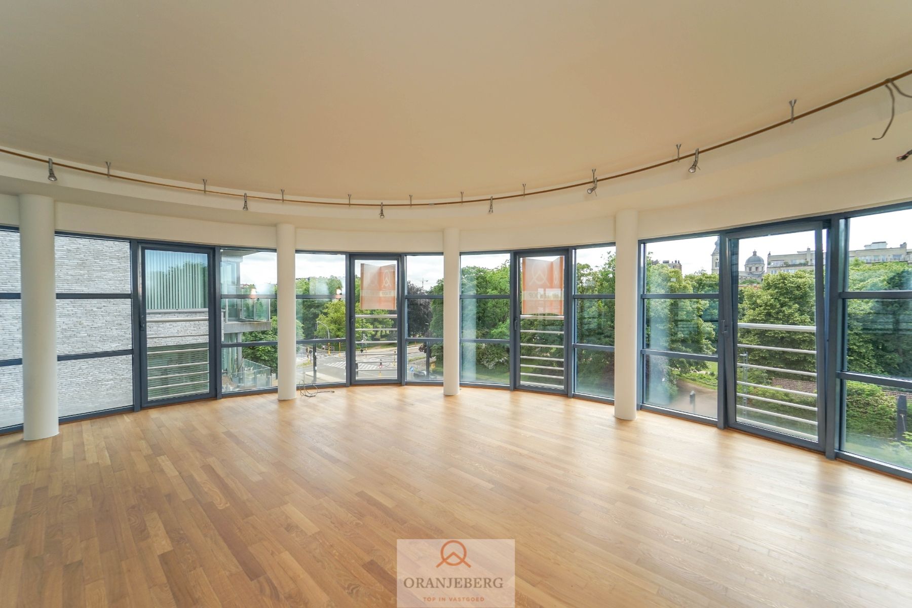 Lichtrijk en ruim appartement (102 m²) met zicht op het Zuidpark, Sint-Pietersabdij, Boekentoren foto 7