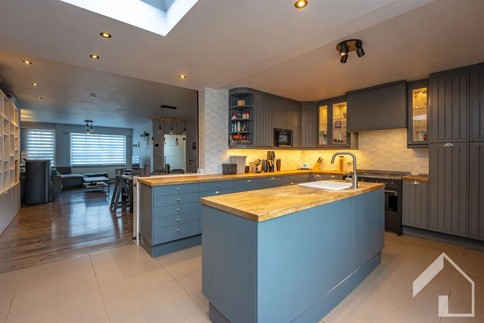 Instapklare gezinswoning op goede locatie in Wijnegem foto 7