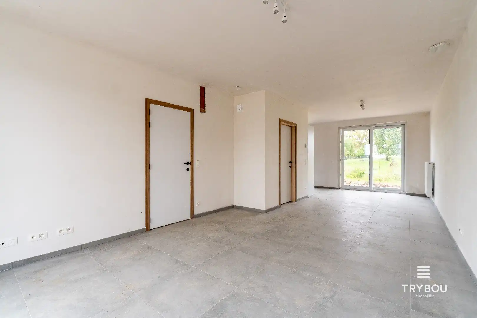 Gezellige huurwoning met 3 slaapkamers en tuin! foto 23