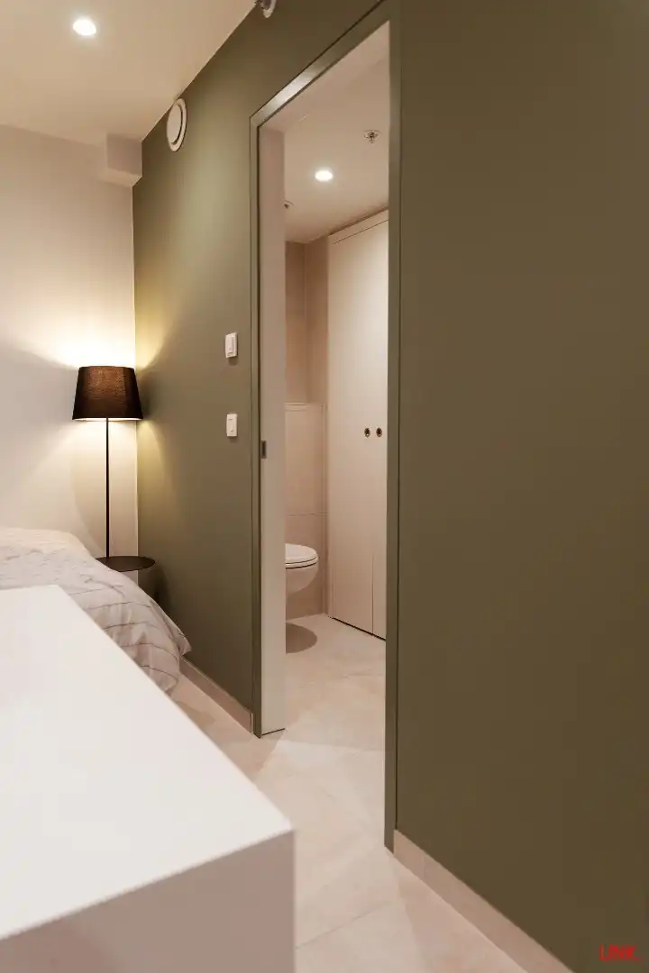Volledig bemeubelde nieuwbouw studio in het centrum van Leuven  foto 9
