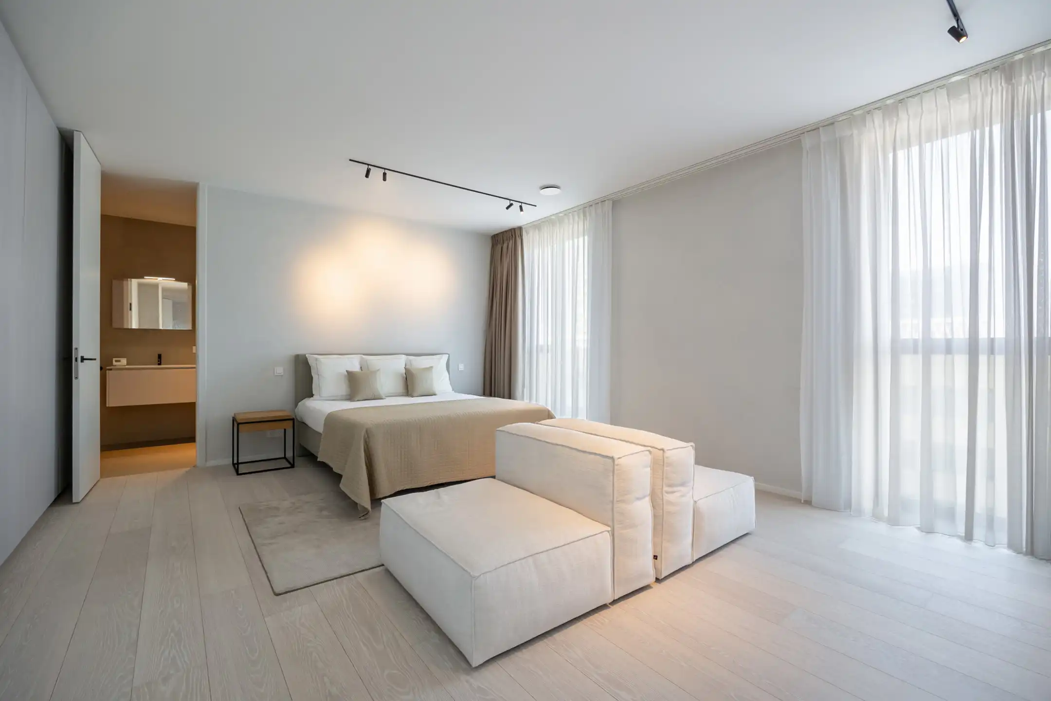 ANTWERPEN - Exclusief appartement te residentie Aequor foto 5