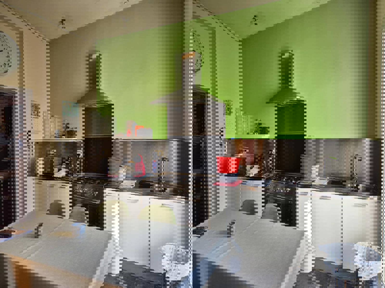 Handelszaak met triplex appartement - Impedorp foto 9