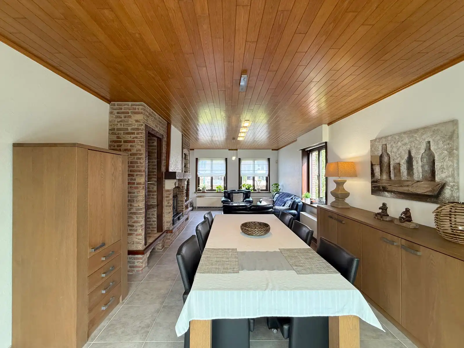 Villa met 4 slaapkamers, bijgebouw en zongerichte tuin foto 7