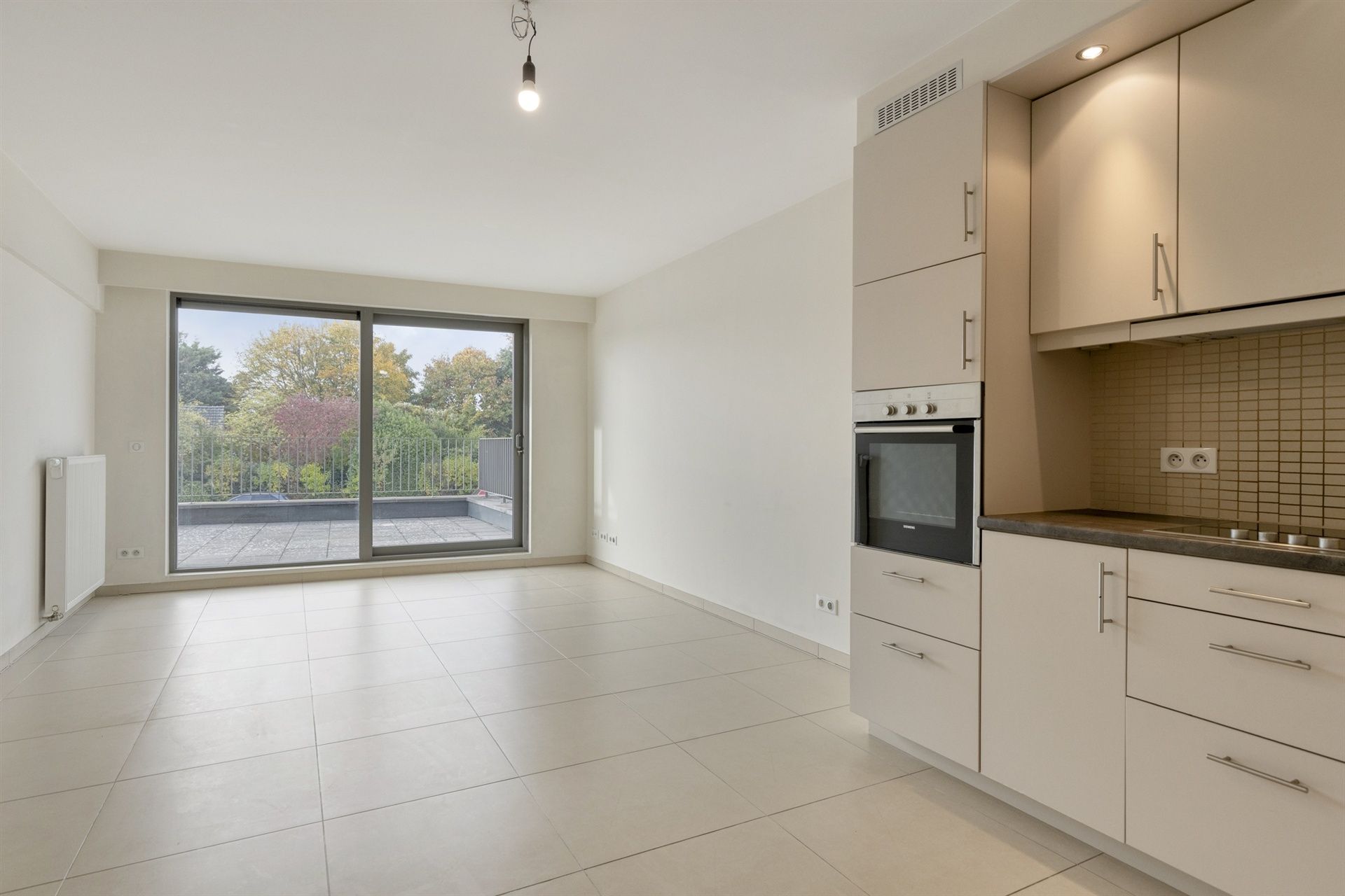 Instapklaar appartement met groot zuidwest-terras en EPC A foto 2