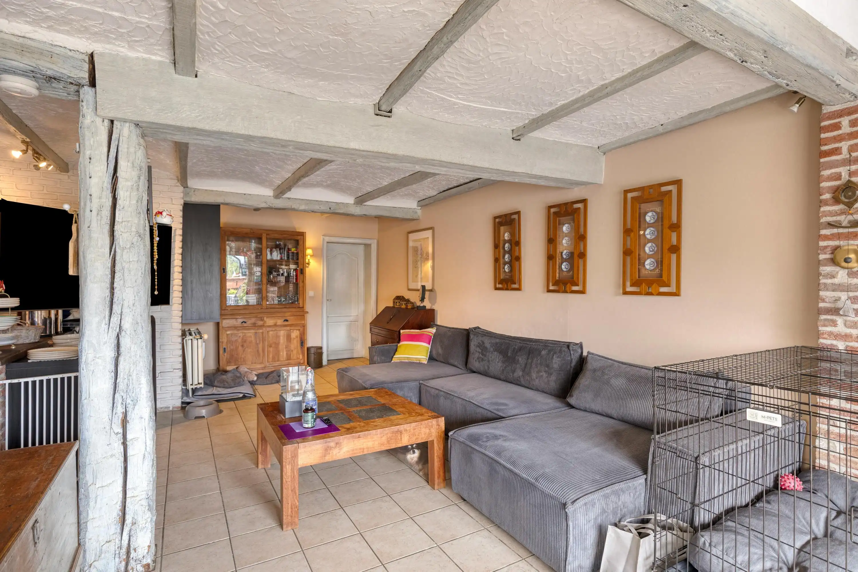 Ruime gezinswoning met 4 slaapkamers te koop in Kortrijk. foto 11