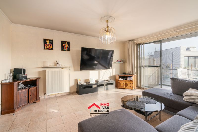 Ruim appartement - verdiep 1 - 2 slaapkamers!!! foto 4