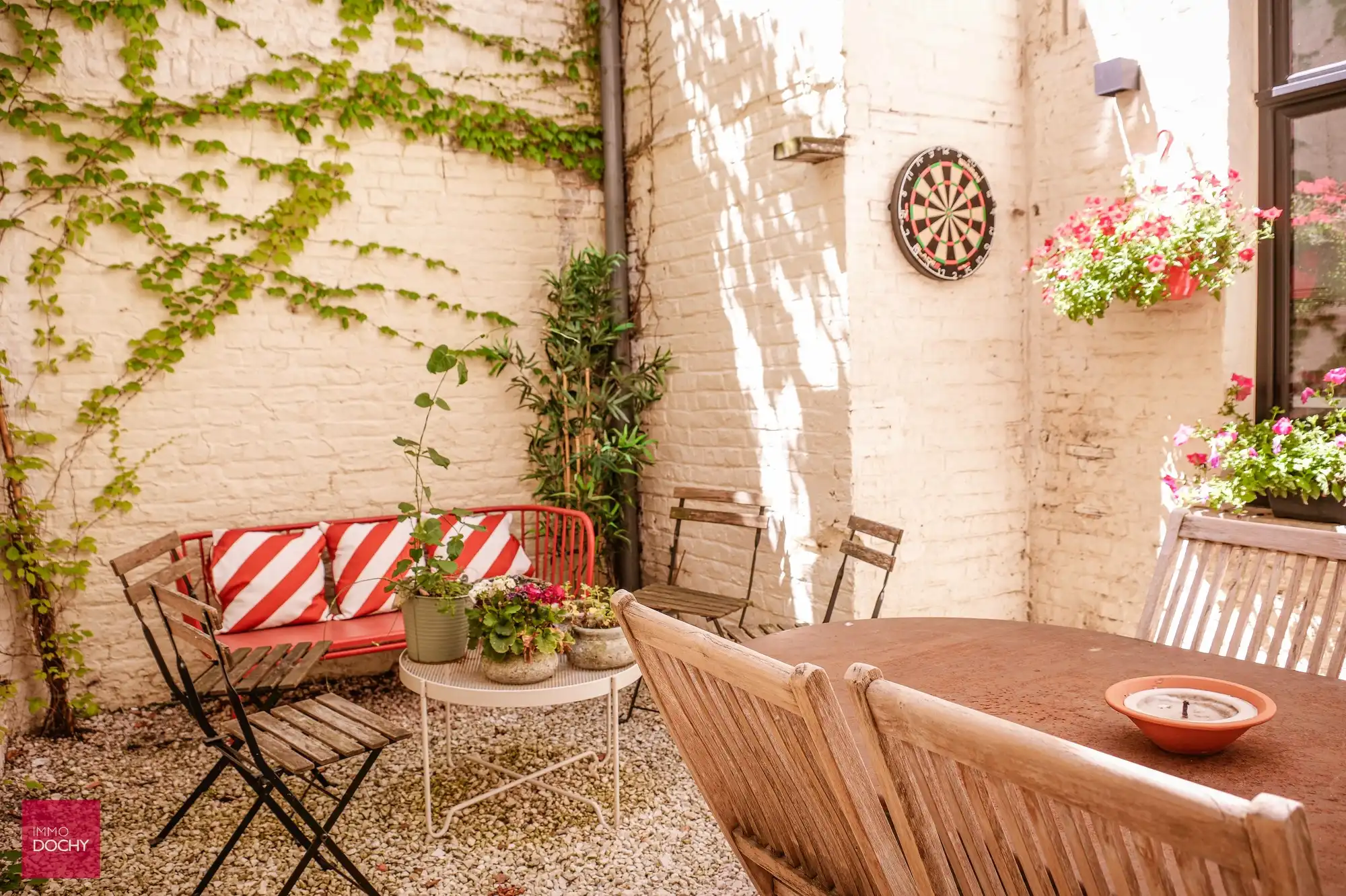 Prachtige herenwoning in het centrum van Kortrijk met zonne- en dakterras foto 8