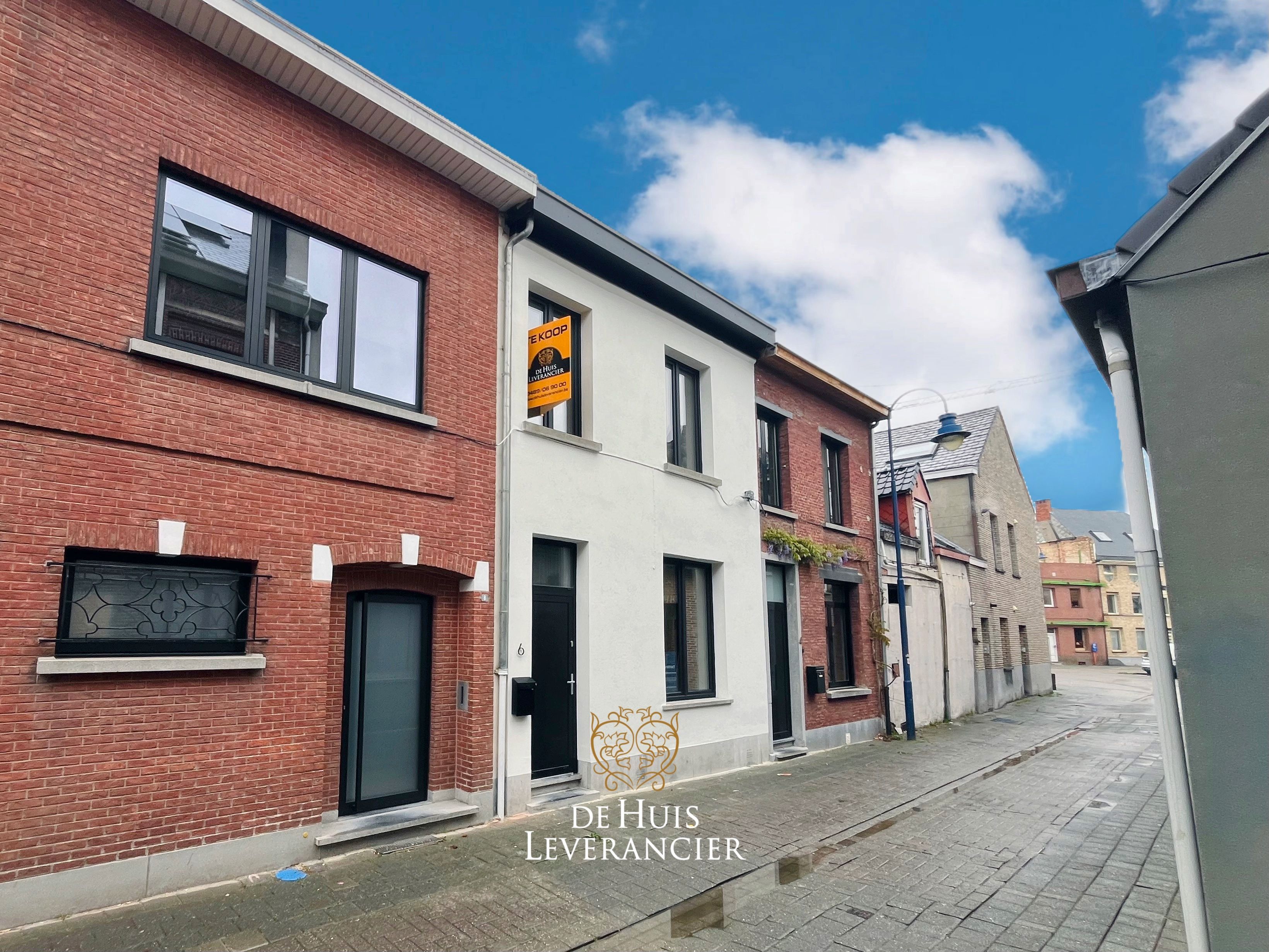 Gerenoveerde rijwoning met charme elementen  foto 3