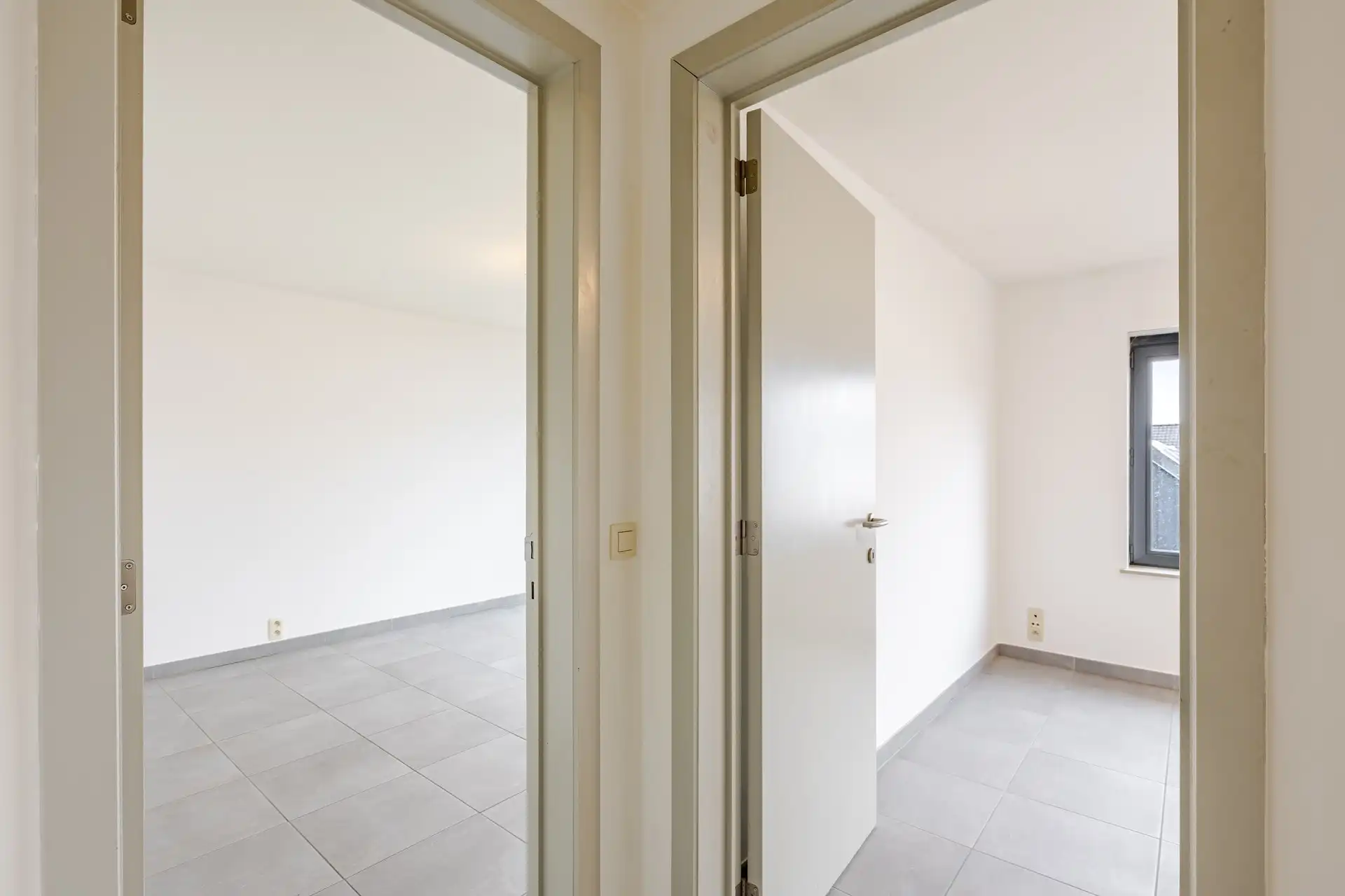 Ruim appartement met twee slaapkamers in het centrum van Aalst foto 7