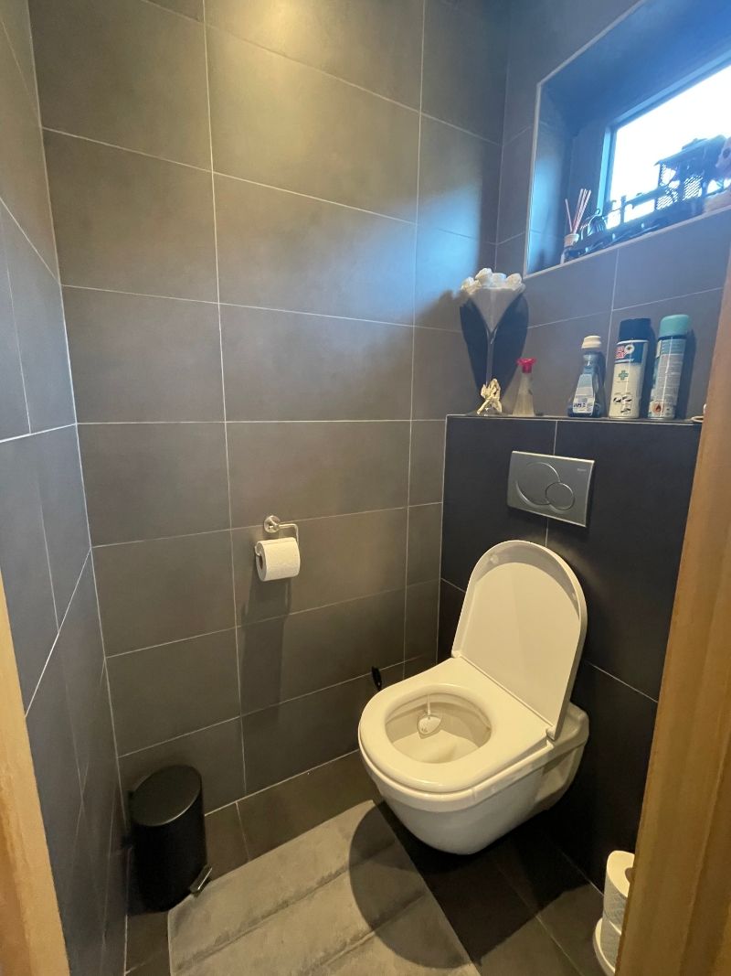Woning met 3 slaapkamers, polyvalente ruimte, garage en ruim terras foto 3