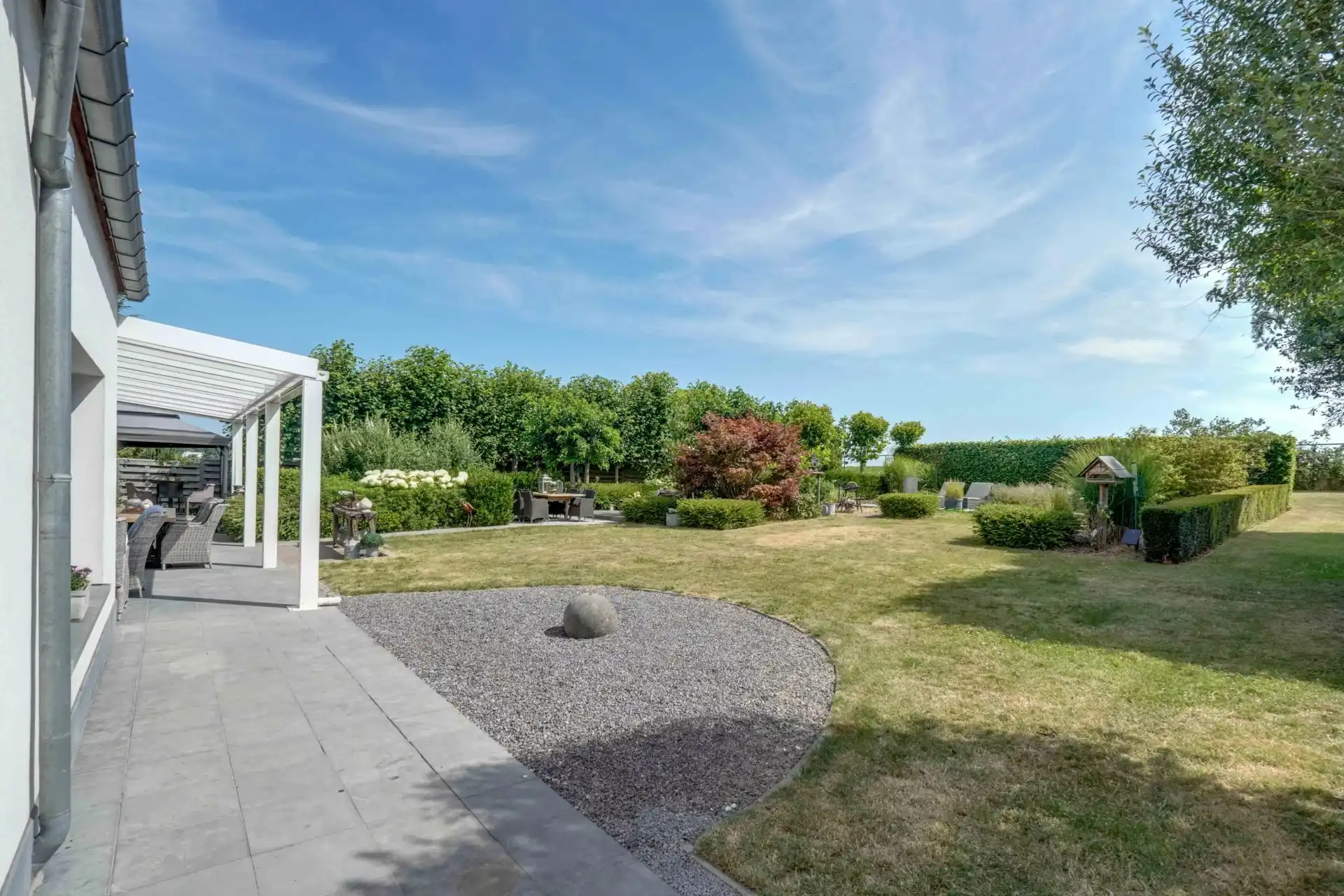 Luxe villa met zeven slaapkamers foto 39