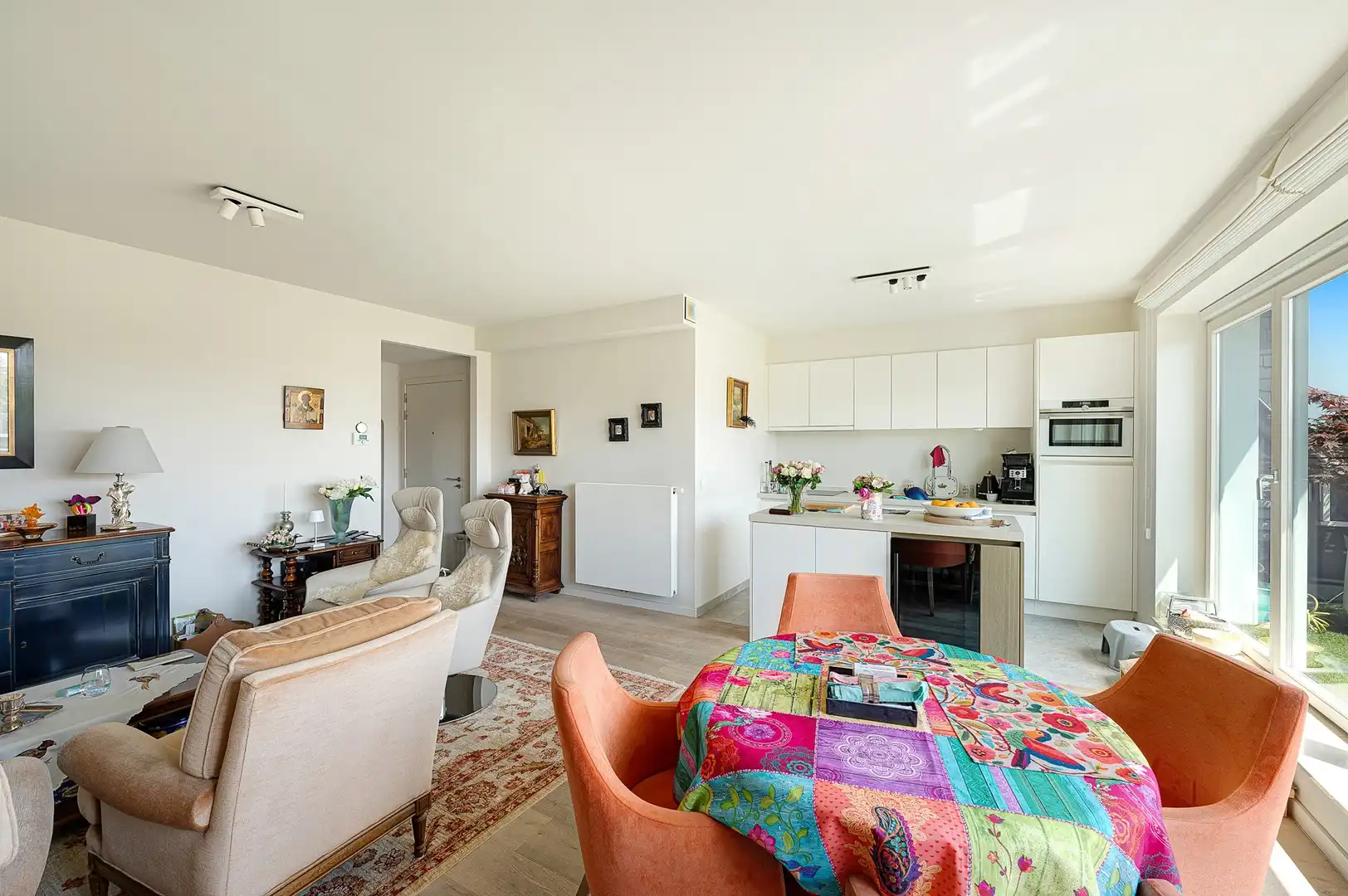 Recent appartement met zuidgericht leefterras. foto 4
