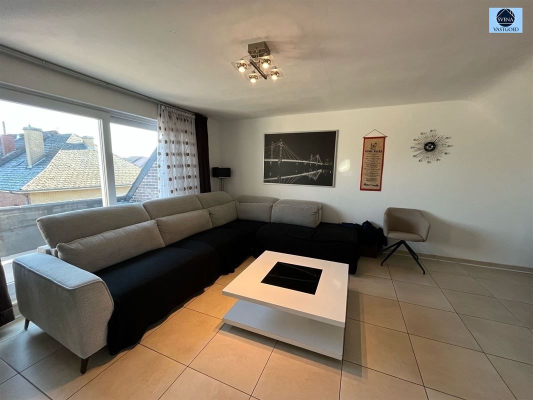 MODERN APPARTEMENT IN CENTRUM VAN NINOVE foto 2