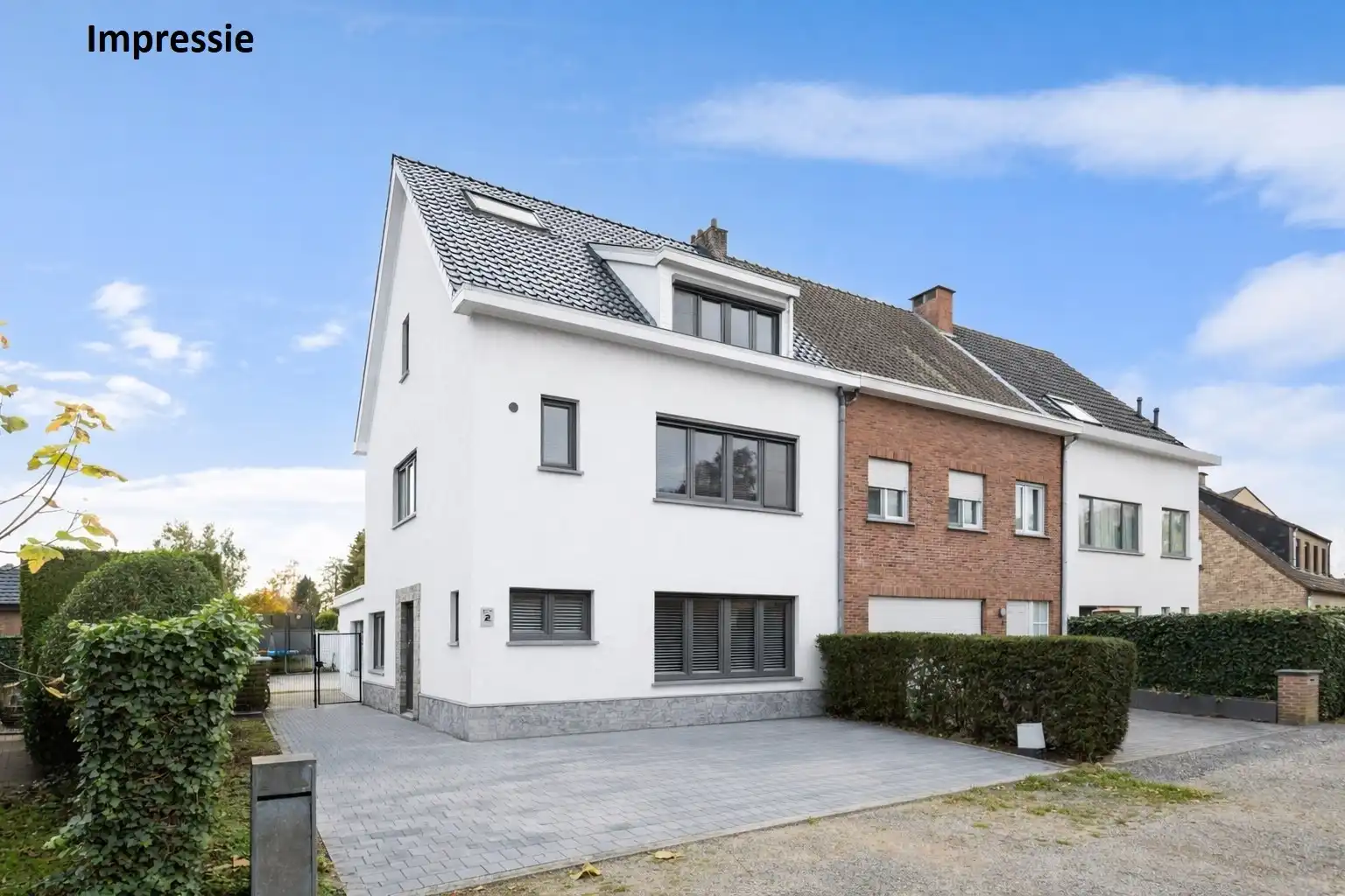Ruime woning op toplocatie foto 28