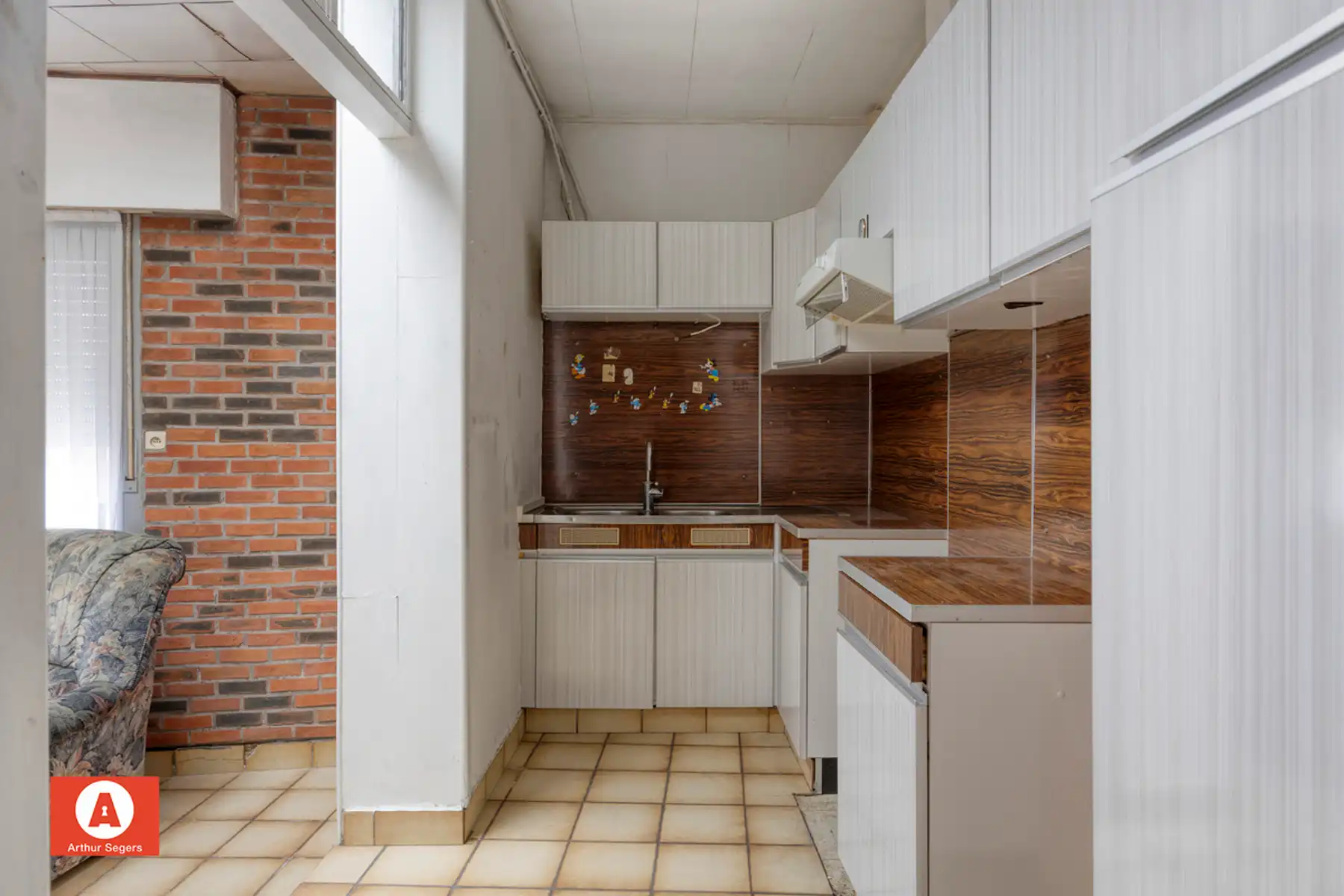 Rustig gelegen renovatieproject nabij het centrum van Opstal foto 8