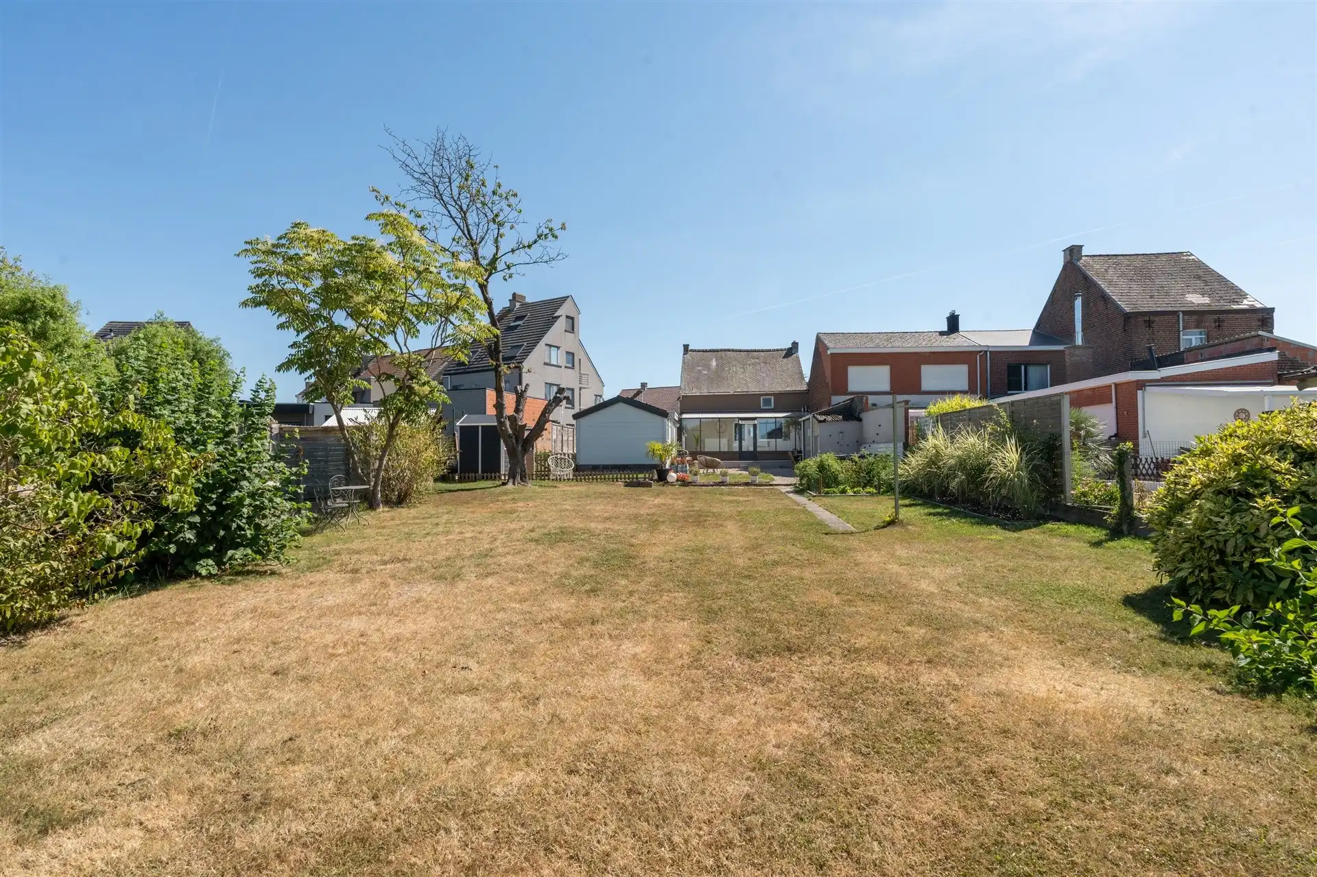 Instapklare woning met 3 slaapkamers op 717 m² in Lede foto 17