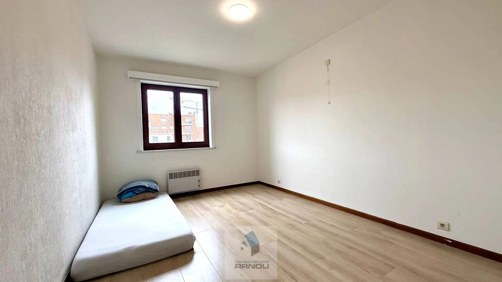 Ruim appartement met 2 slaapkamers en met garage op rustige ligging foto 9