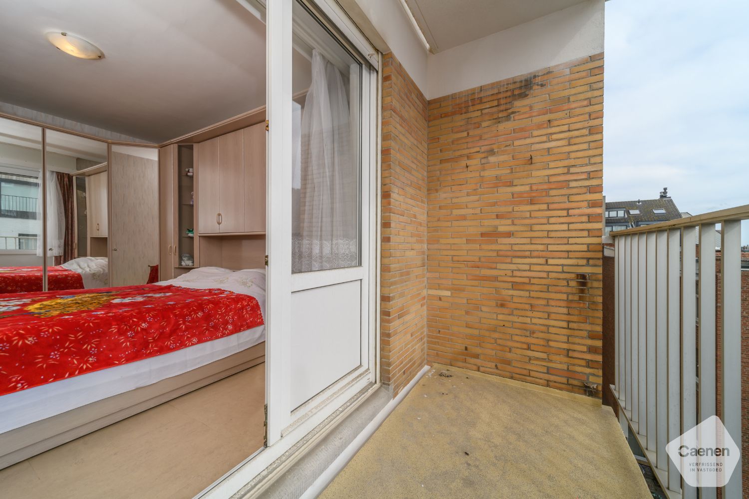 Te koop: ruim 2-slaapkamerappartement met frontaal zeezicht – De Panne foto 11