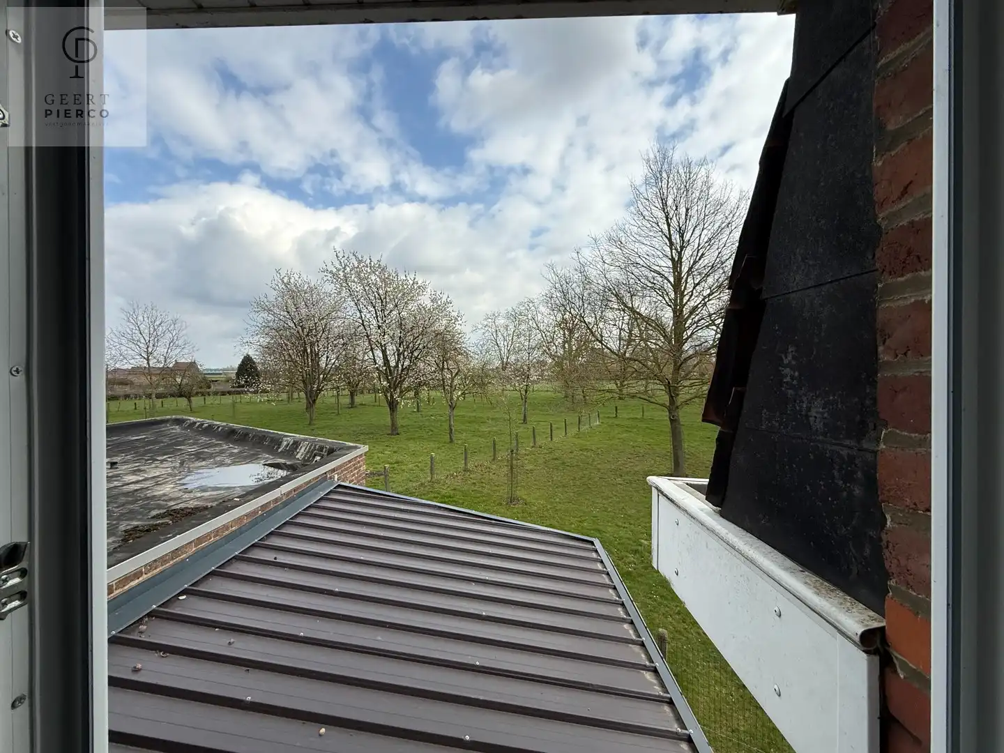 Charmante woning te Neerhespen foto 24