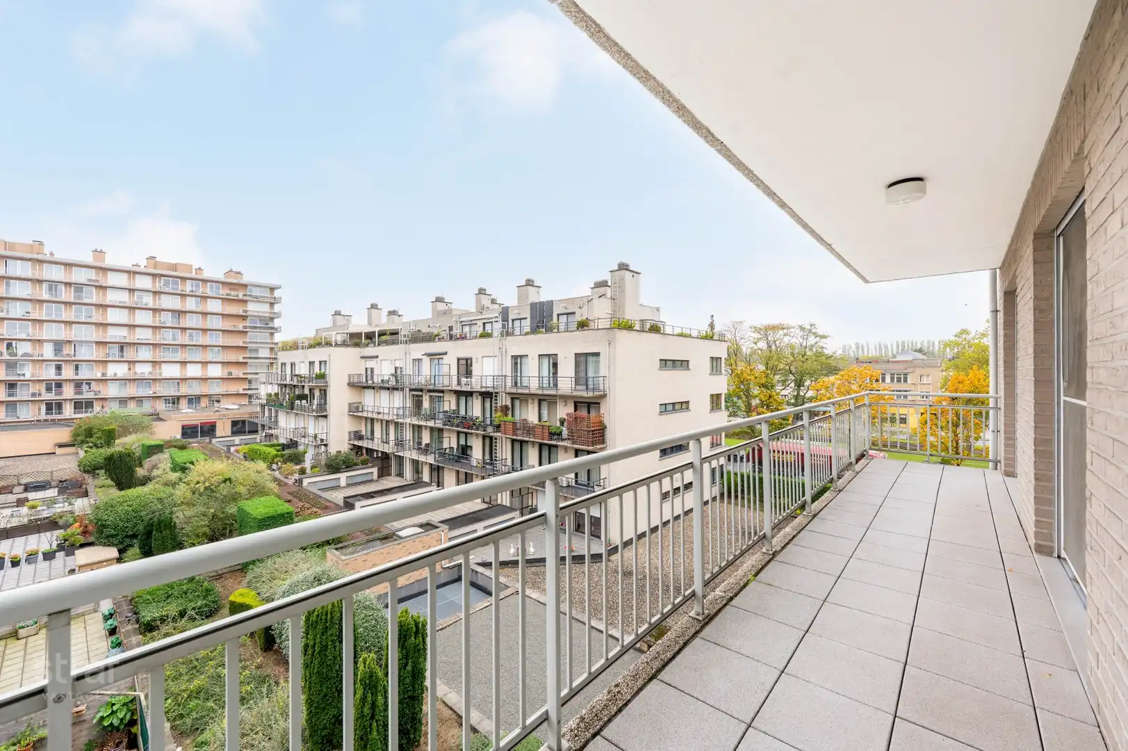 3 slaapkamerappartement met 2 terrassen op Linkeroever foto 13