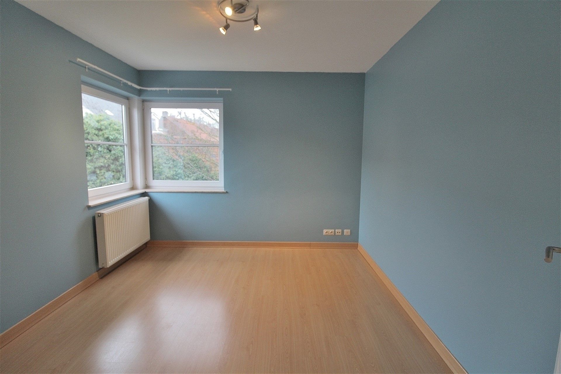 Rustig gelegen villa met ruime tuin foto 14