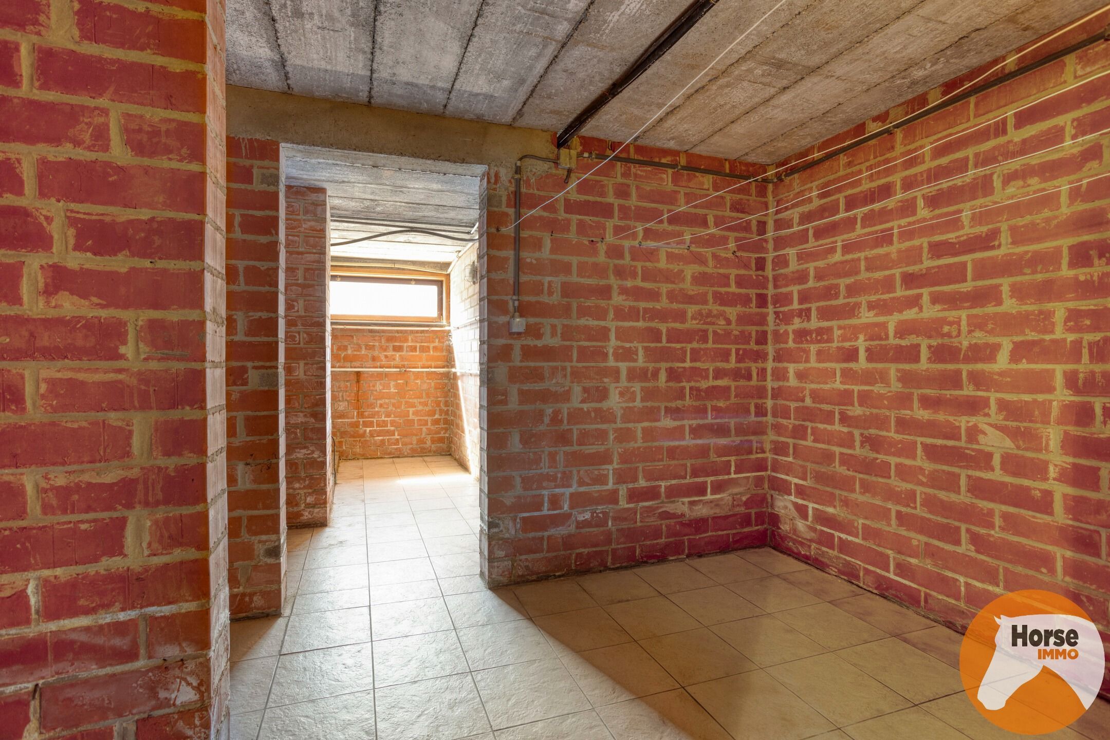 WOUBRECHTEGEM - Charmante woning met 2 loodsen op 1,61 ha  foto 21